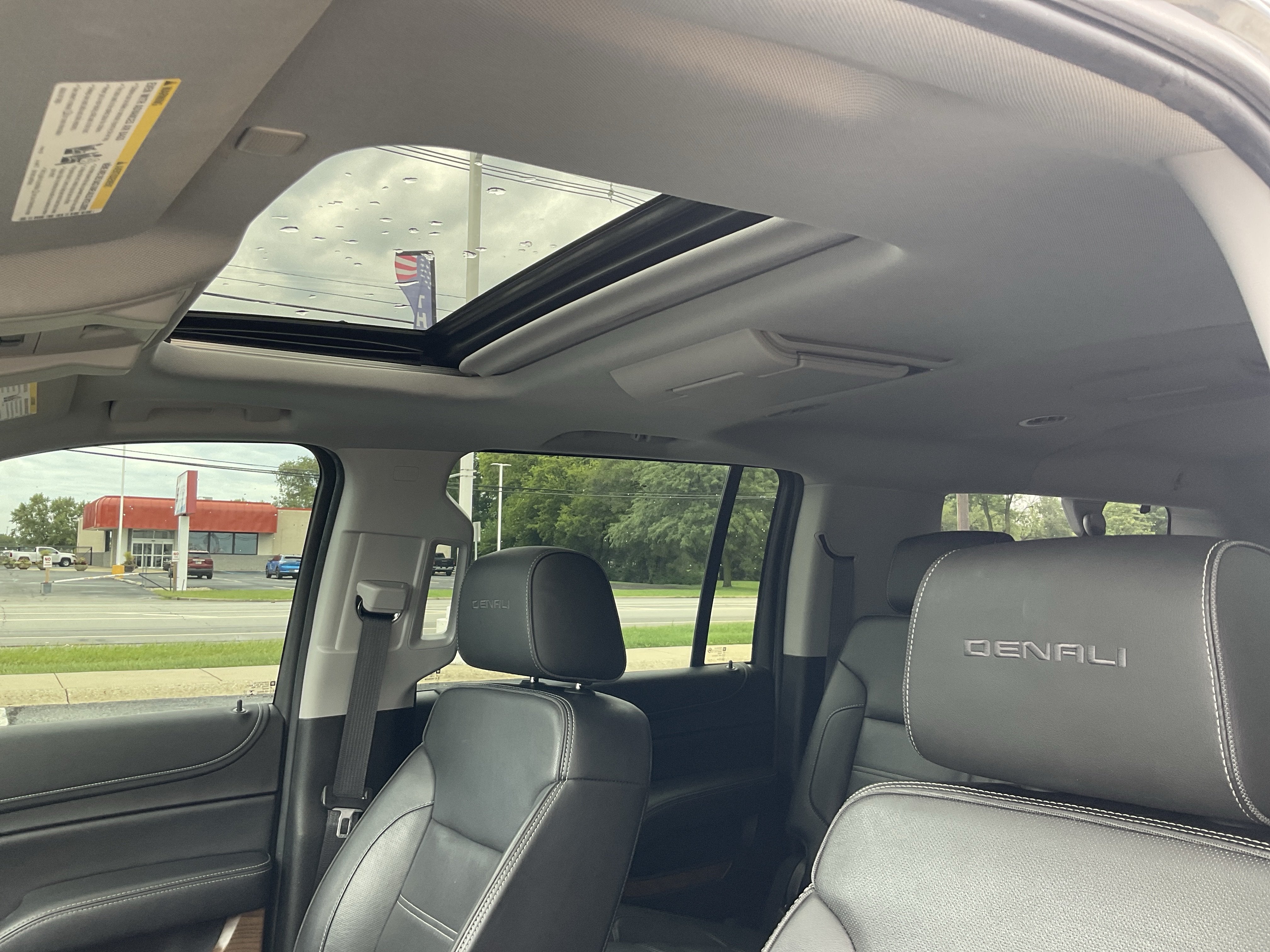 2020 GMC Yukon XL Denali