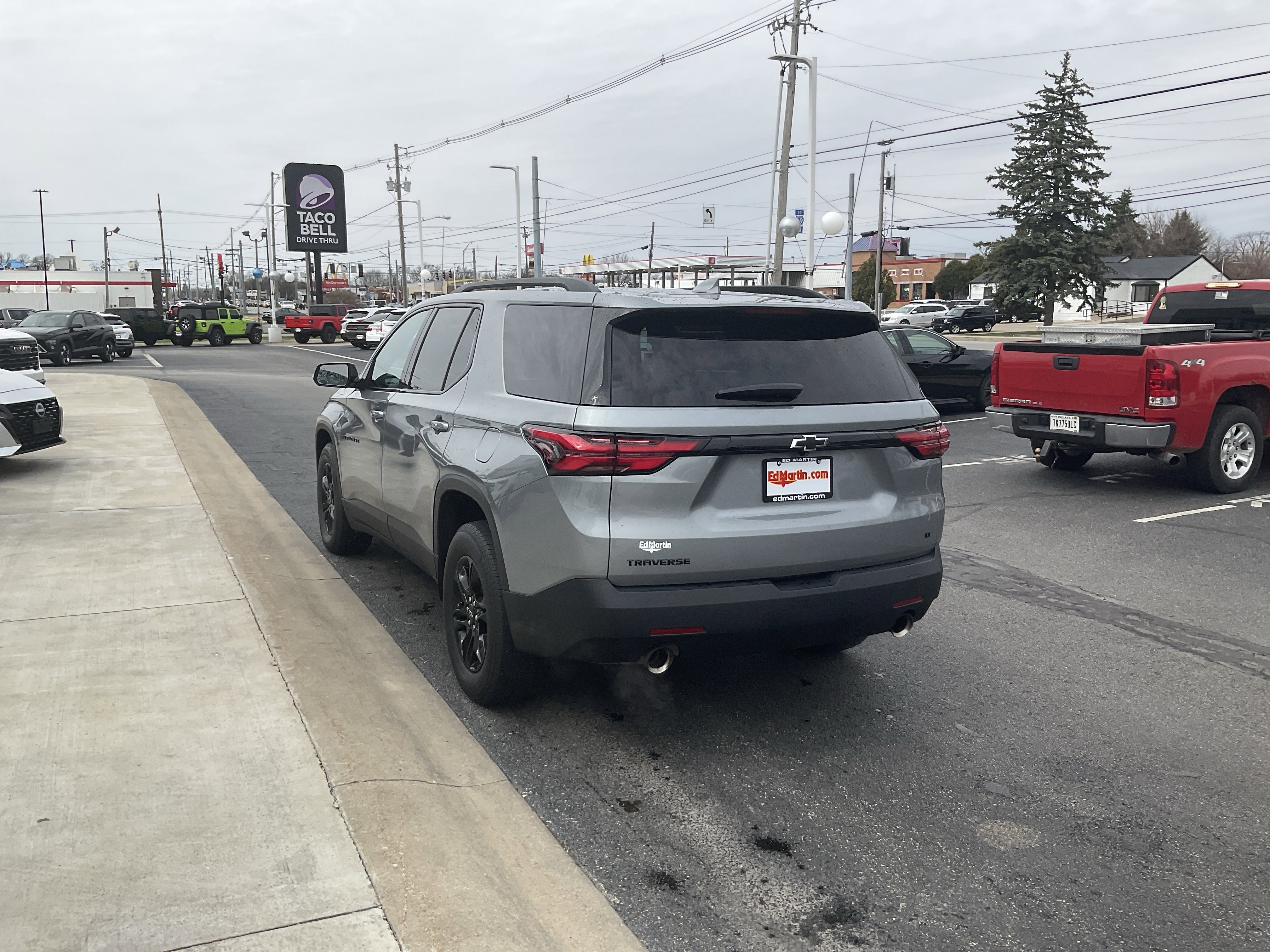 2023 Chevrolet Traverse LT 1LT