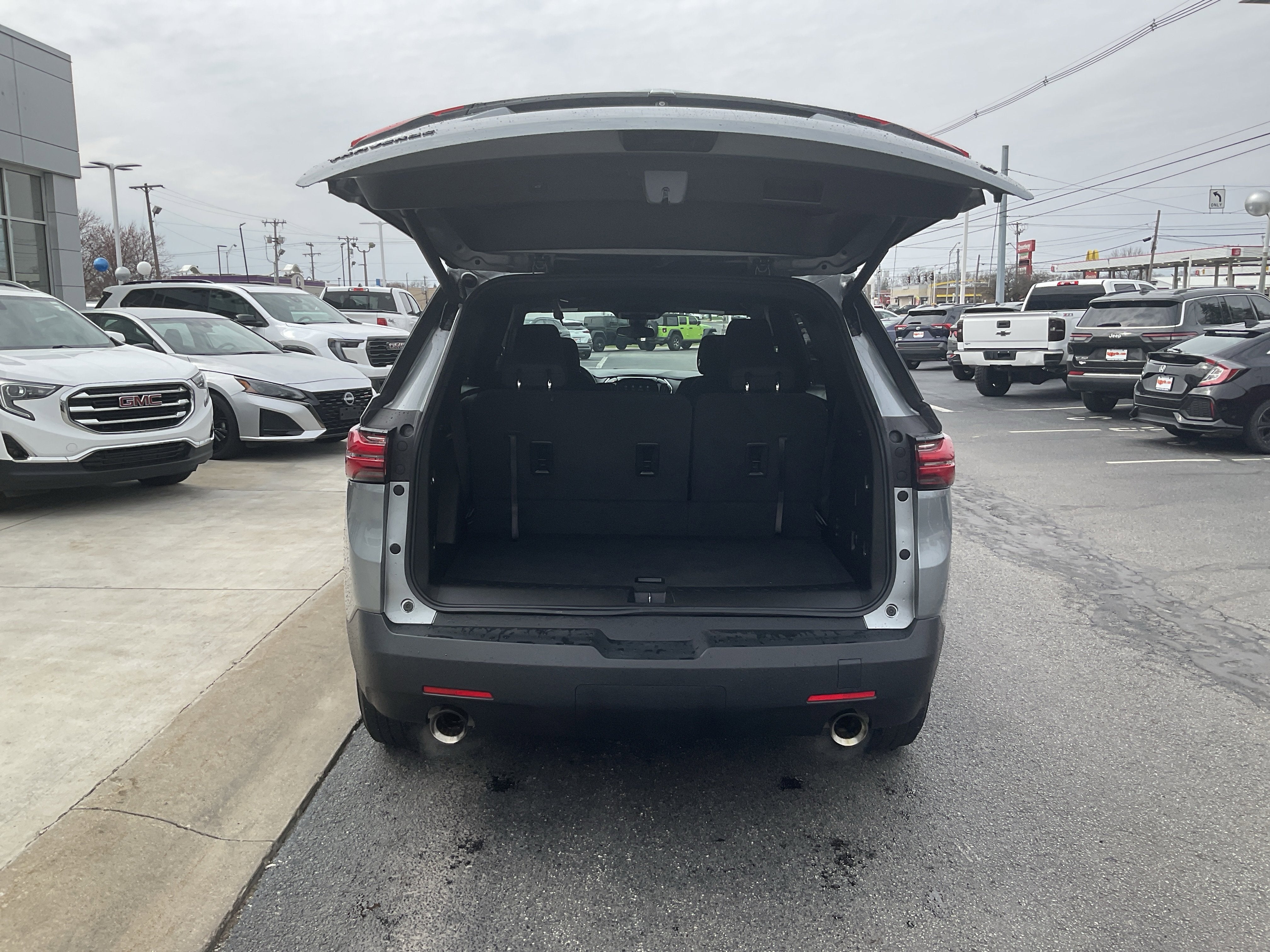 2023 Chevrolet Traverse LT 1LT