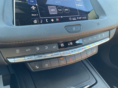 2020 Cadillac XT4 Premium Luxury