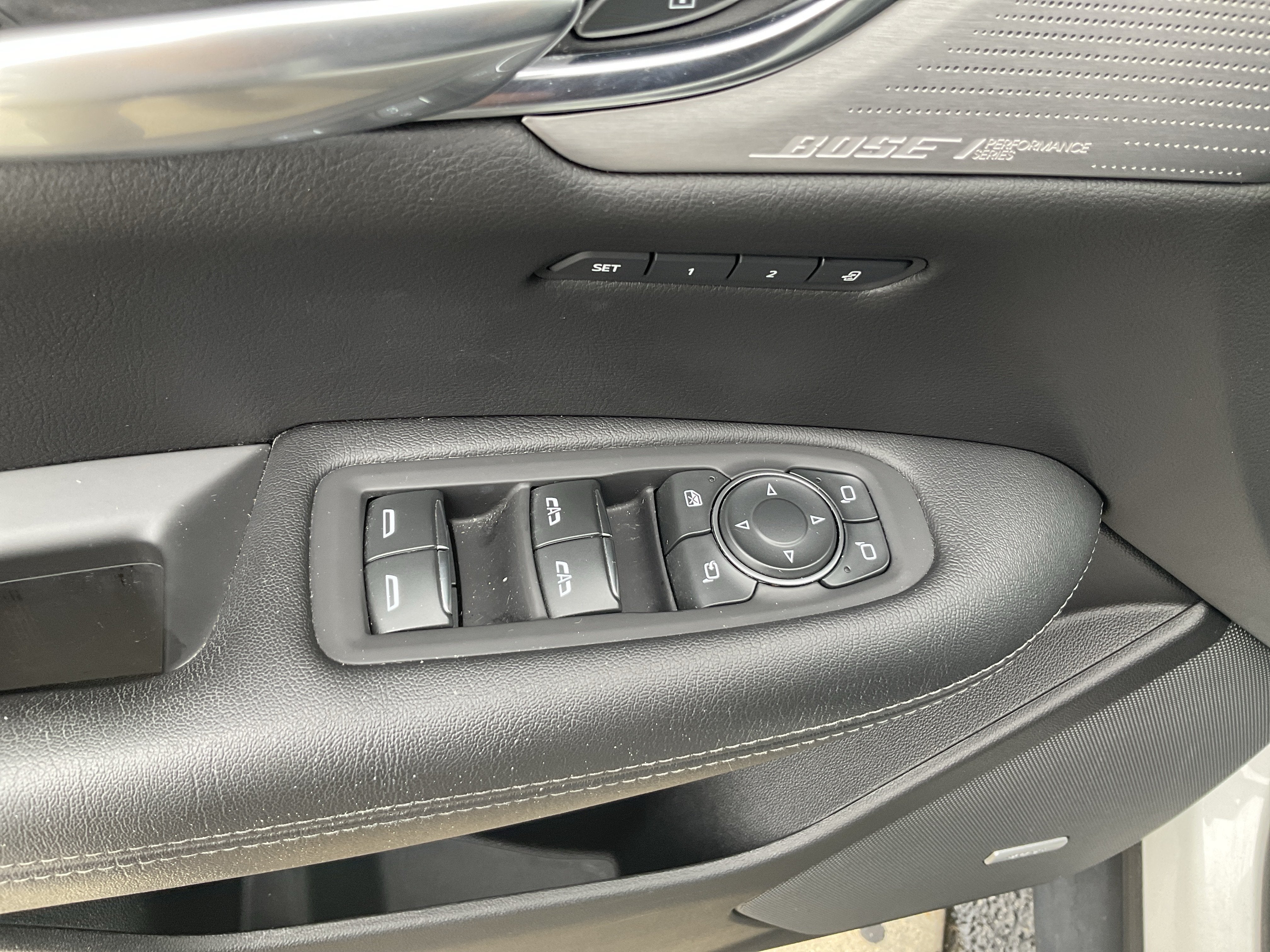 2020 Cadillac XT5 Premium Luxury