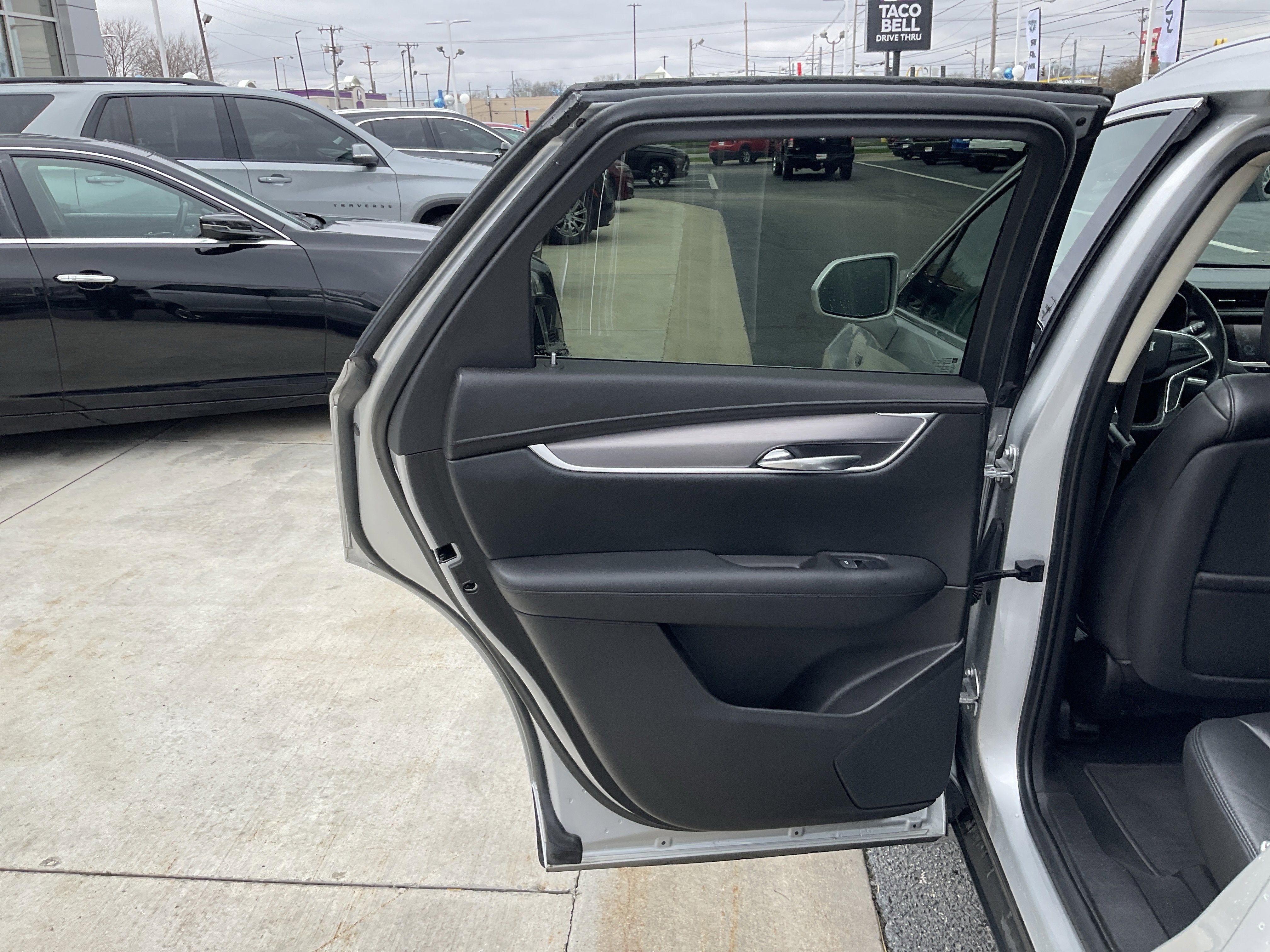2018 Cadillac XT5 Luxury