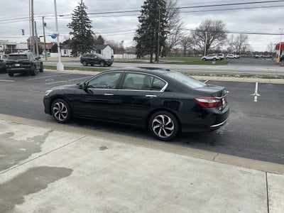 2017 Honda Accord EX-L w/Navigation and Honda Sensing