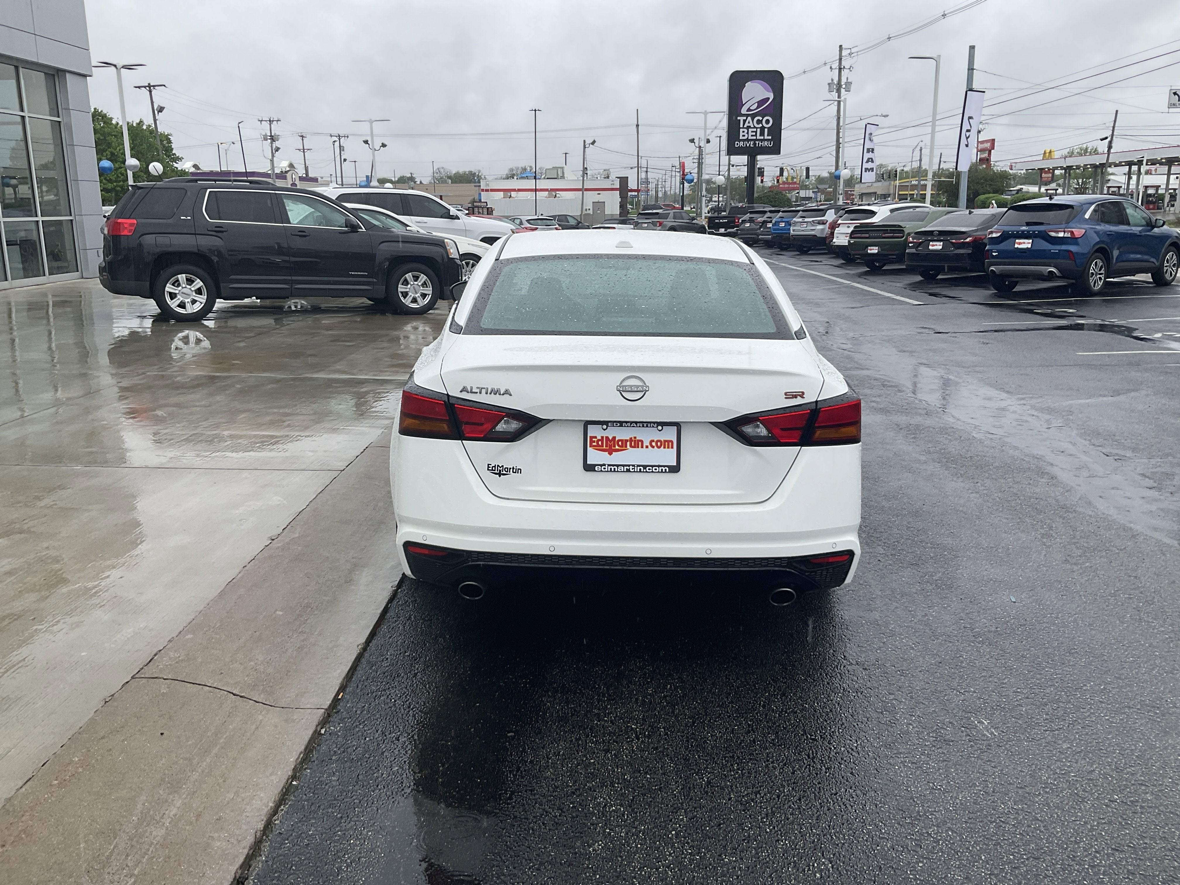 2024 Nissan Altima 2.5 SR