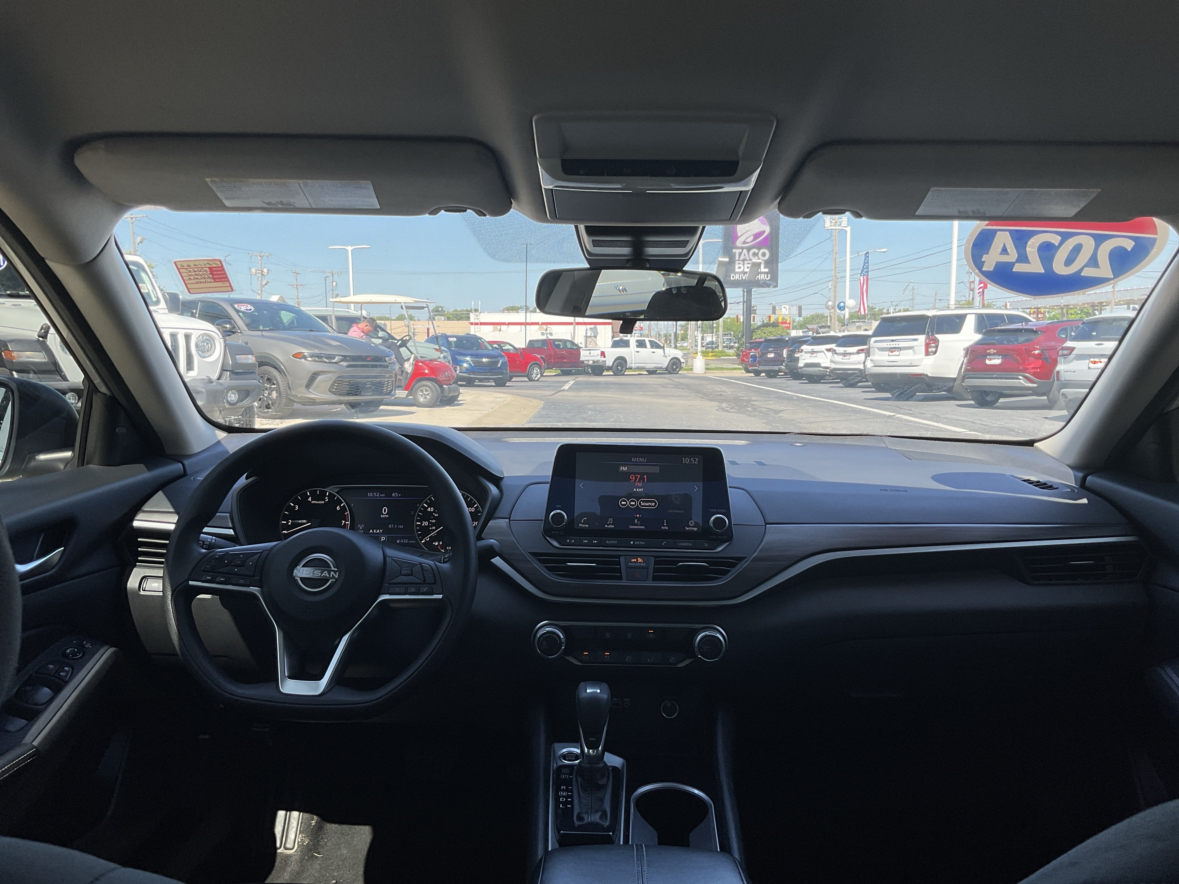 2024 Nissan Altima 2.5 SV
