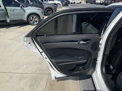 2022 Chrysler 300 S