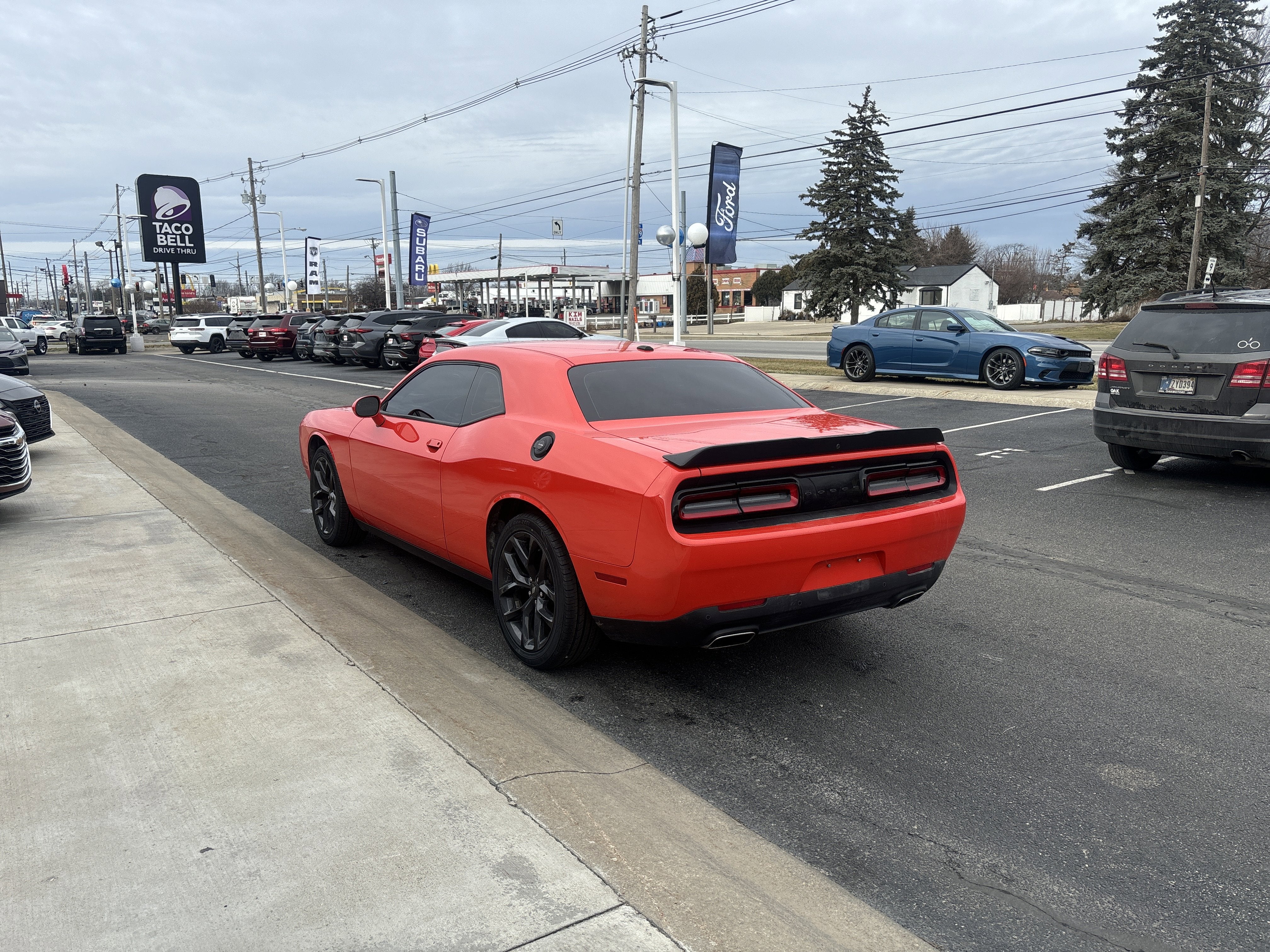 2022 Dodge Challenger SXT