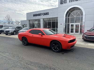 2022 Dodge Challenger SXT