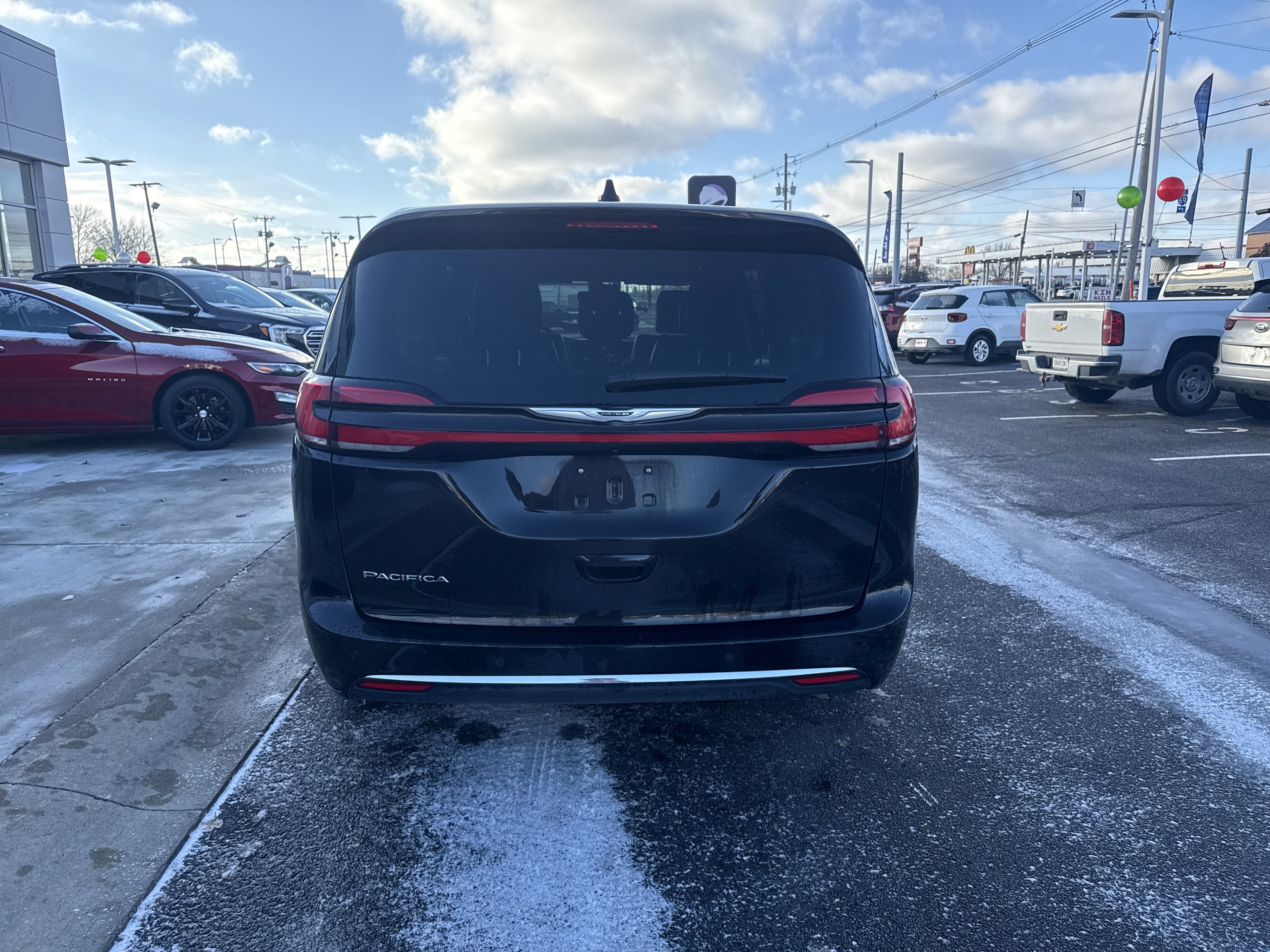 2024 Chrysler Pacifica Touring L