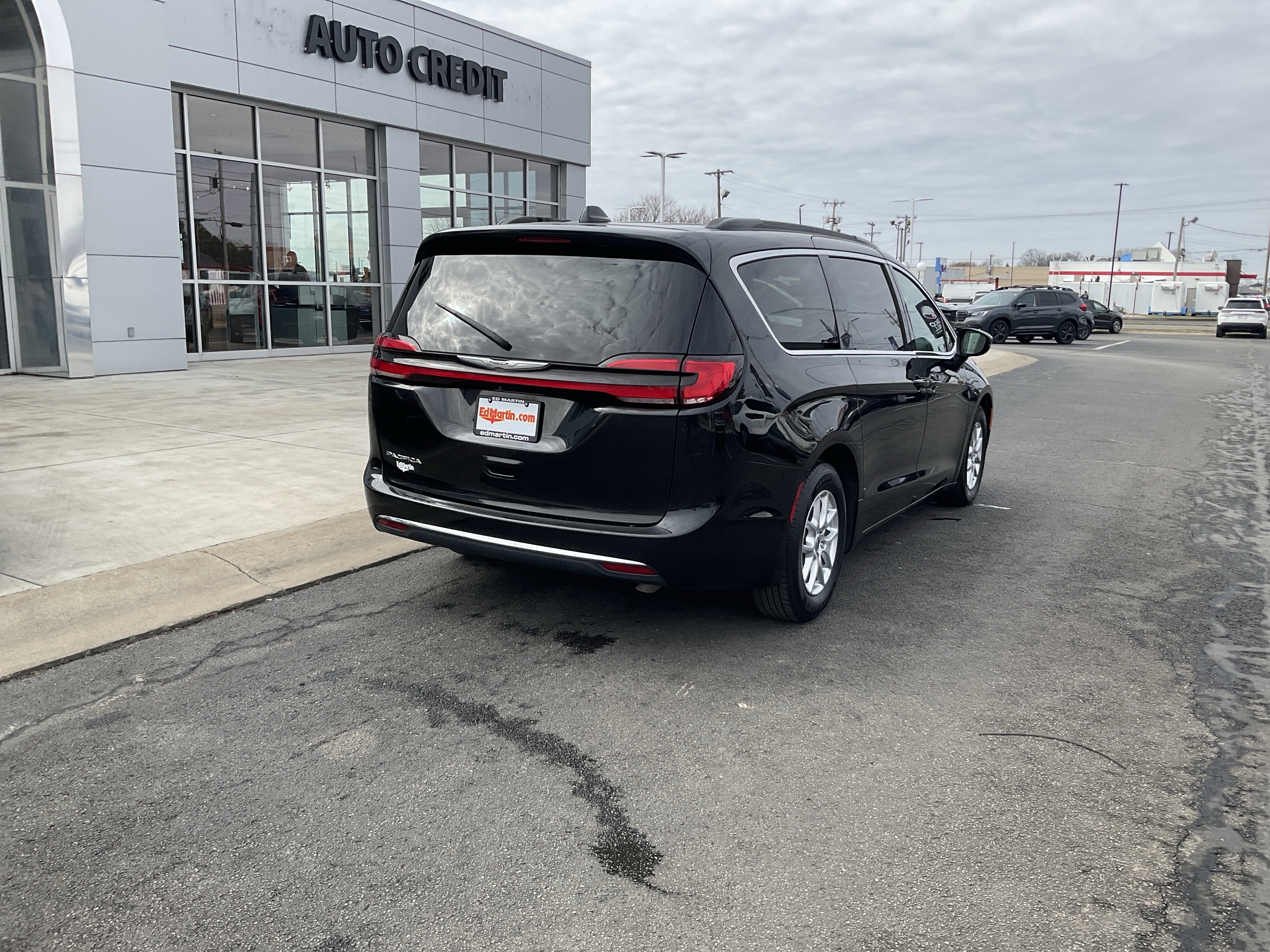 2022 Chrysler Pacifica Touring L