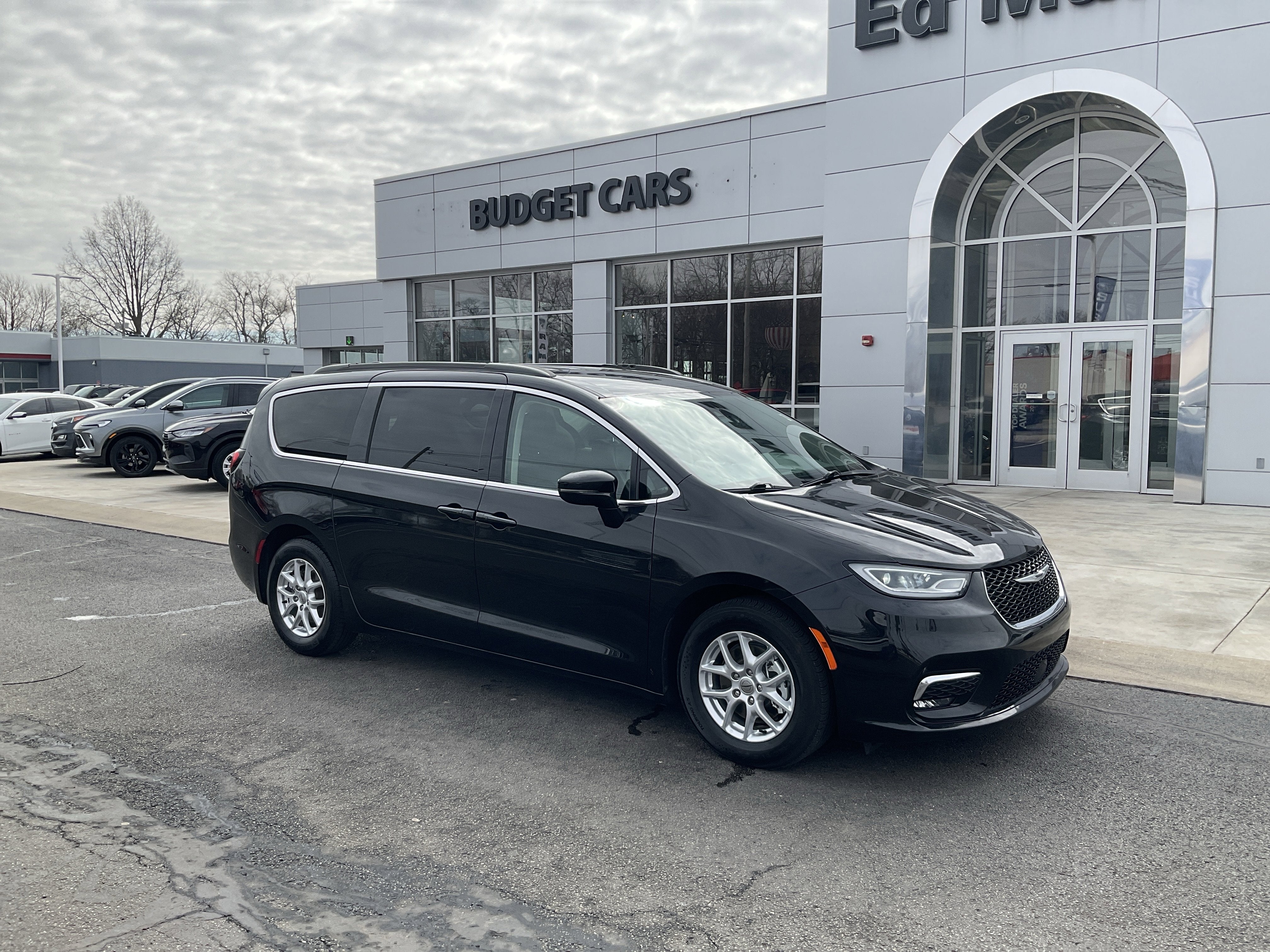 2022 Chrysler Pacifica Touring L