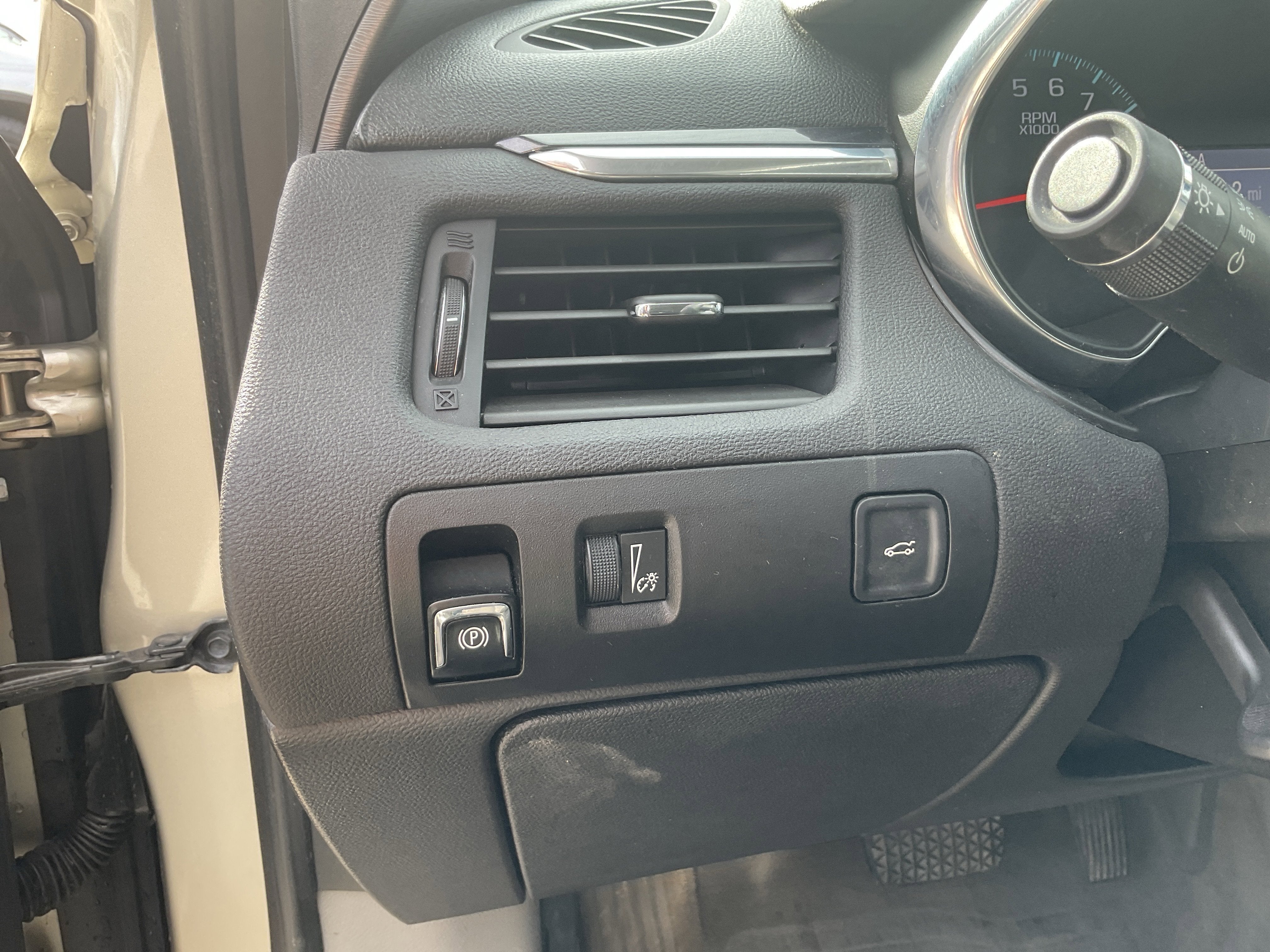 2015 Chevrolet Impala LS 1FL