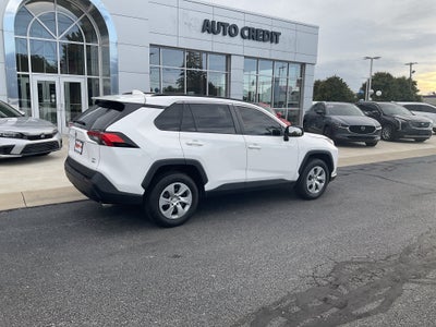 2021 Toyota RAV4 LE
