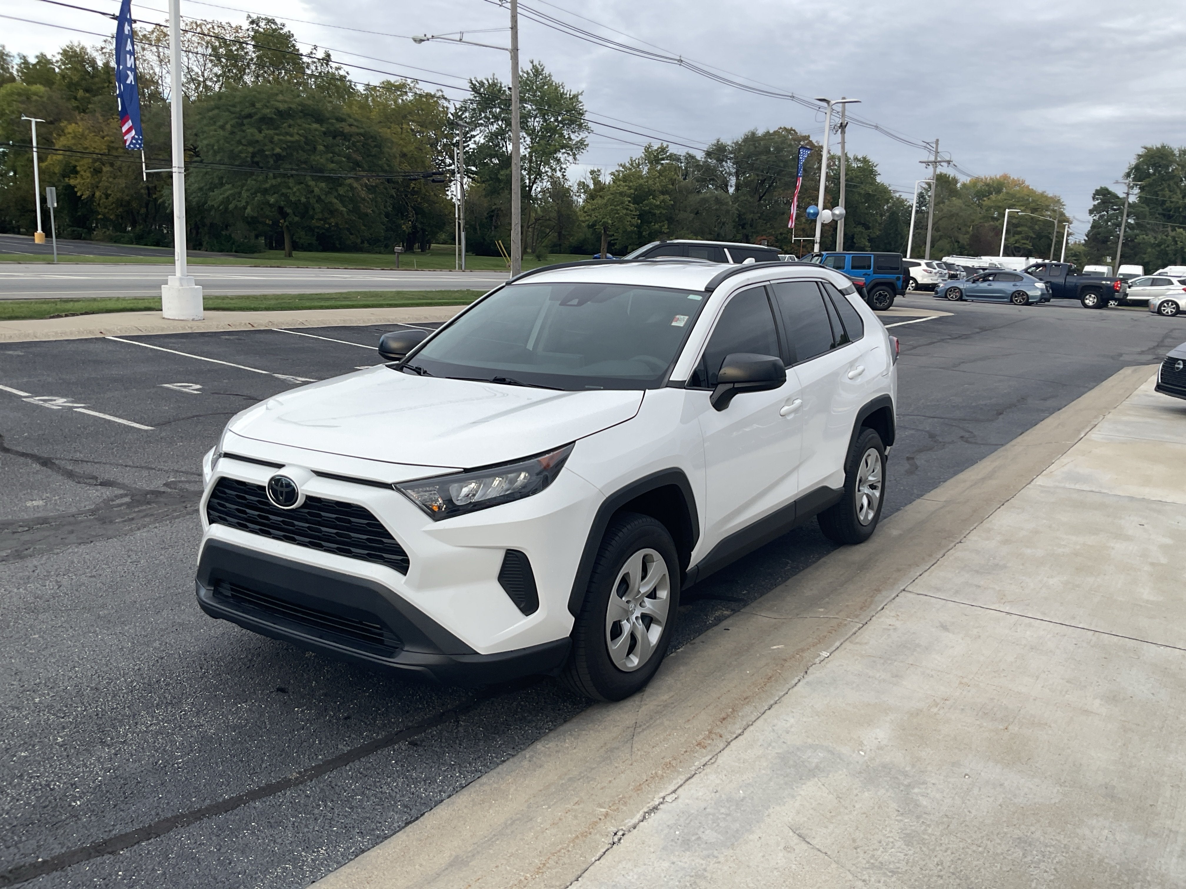 2021 Toyota RAV4 LE