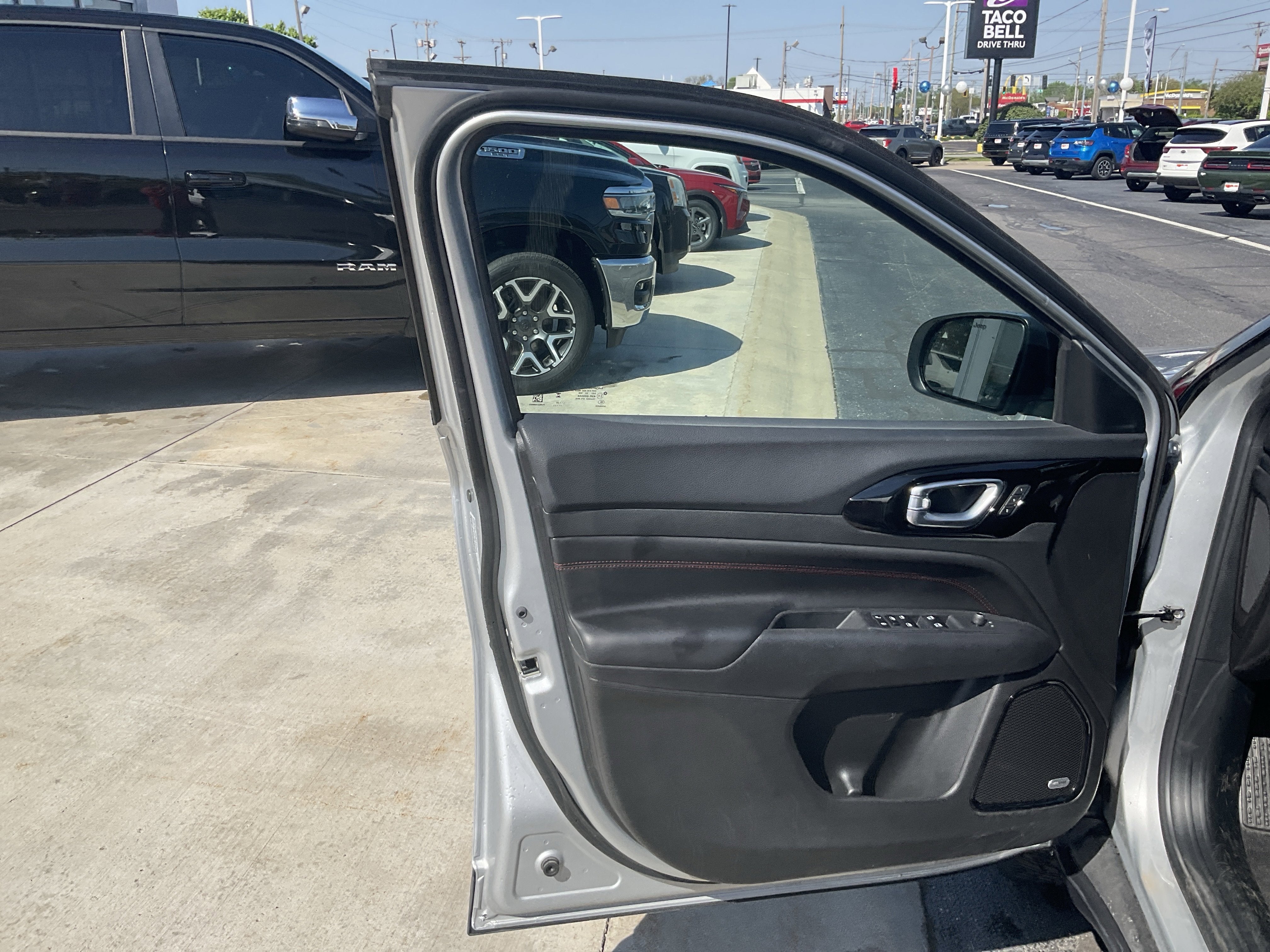 2024 Jeep Compass Trailhawk