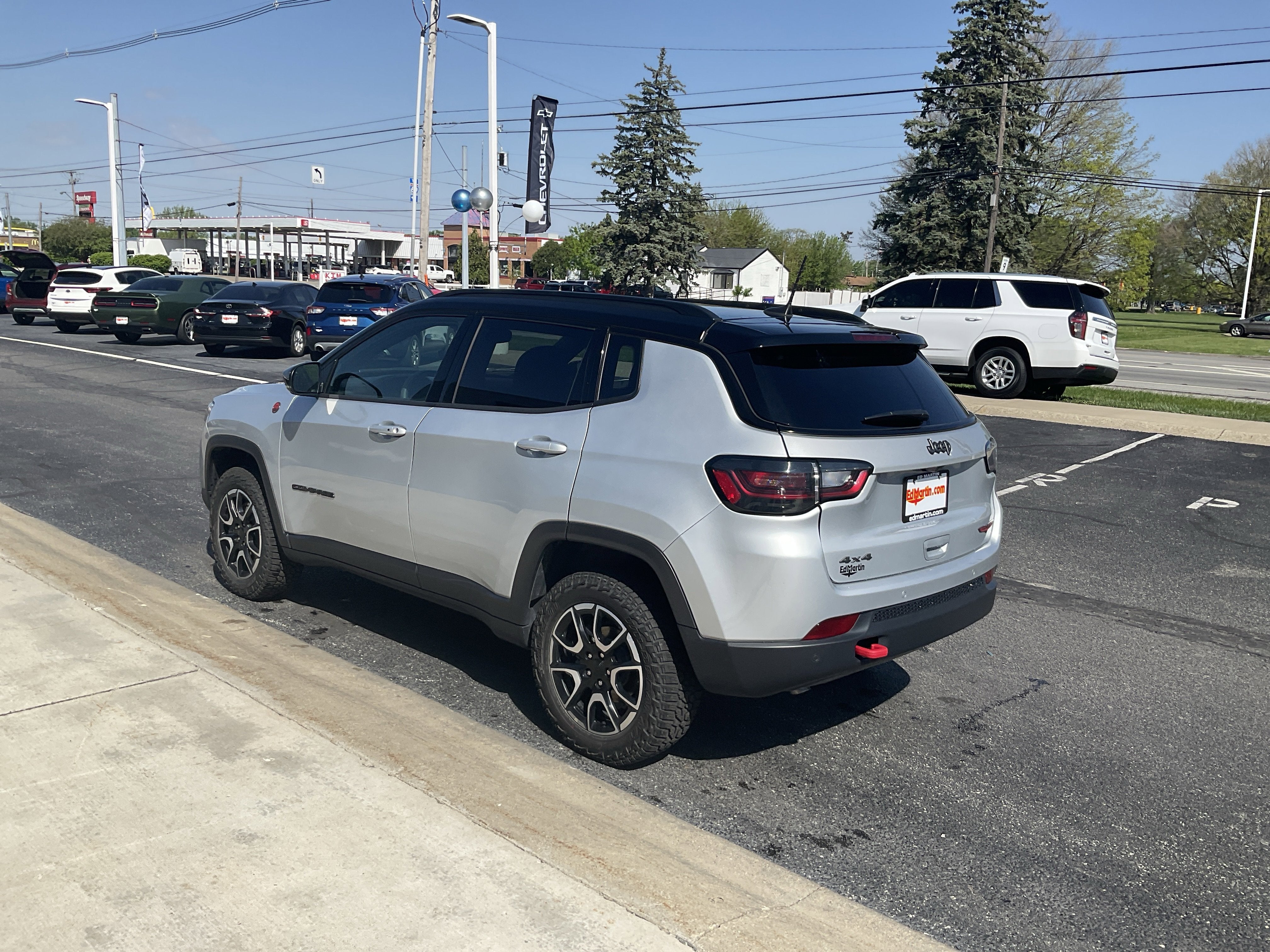 2024 Jeep Compass Trailhawk