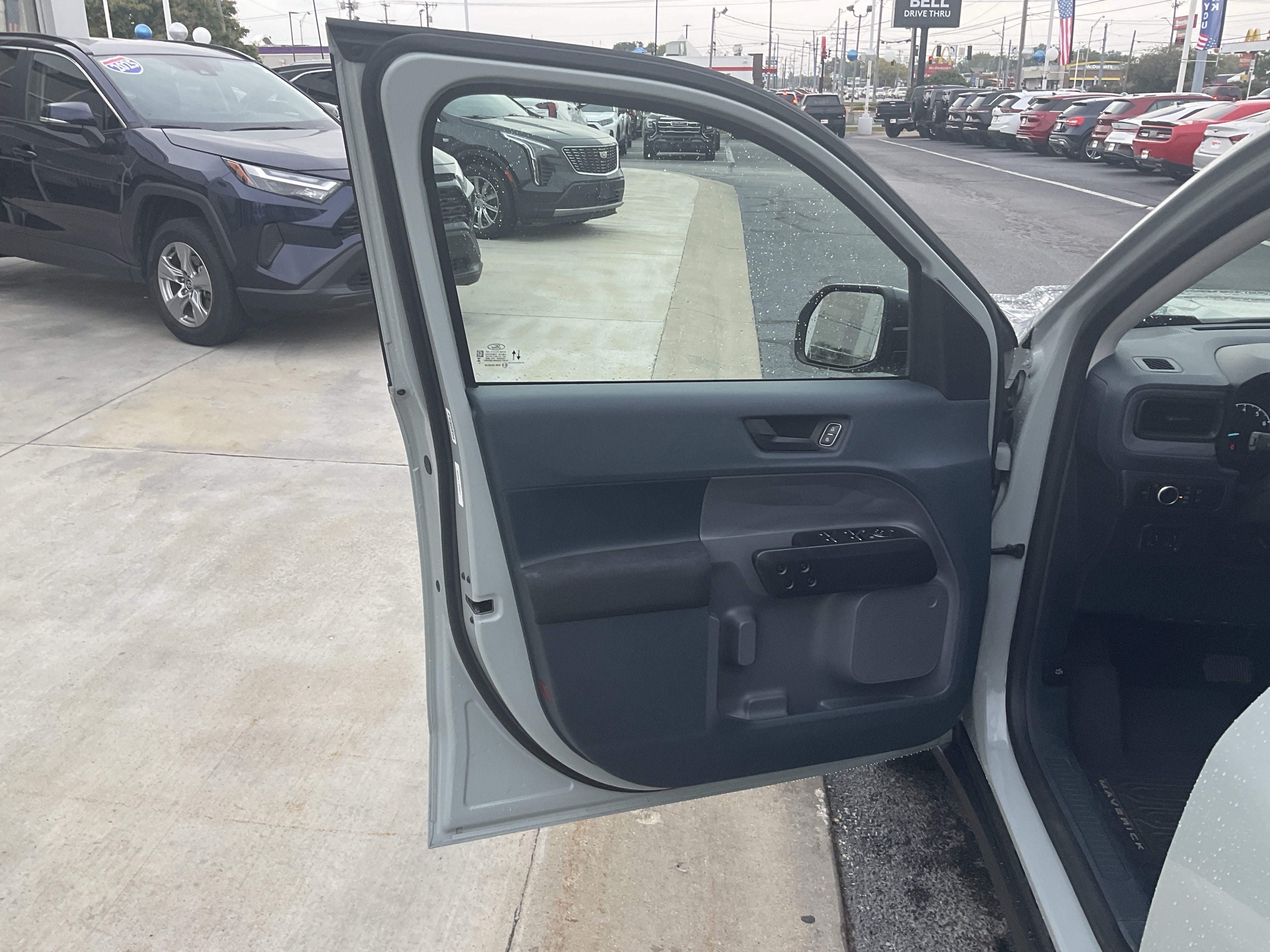 2024 Ford Maverick XL