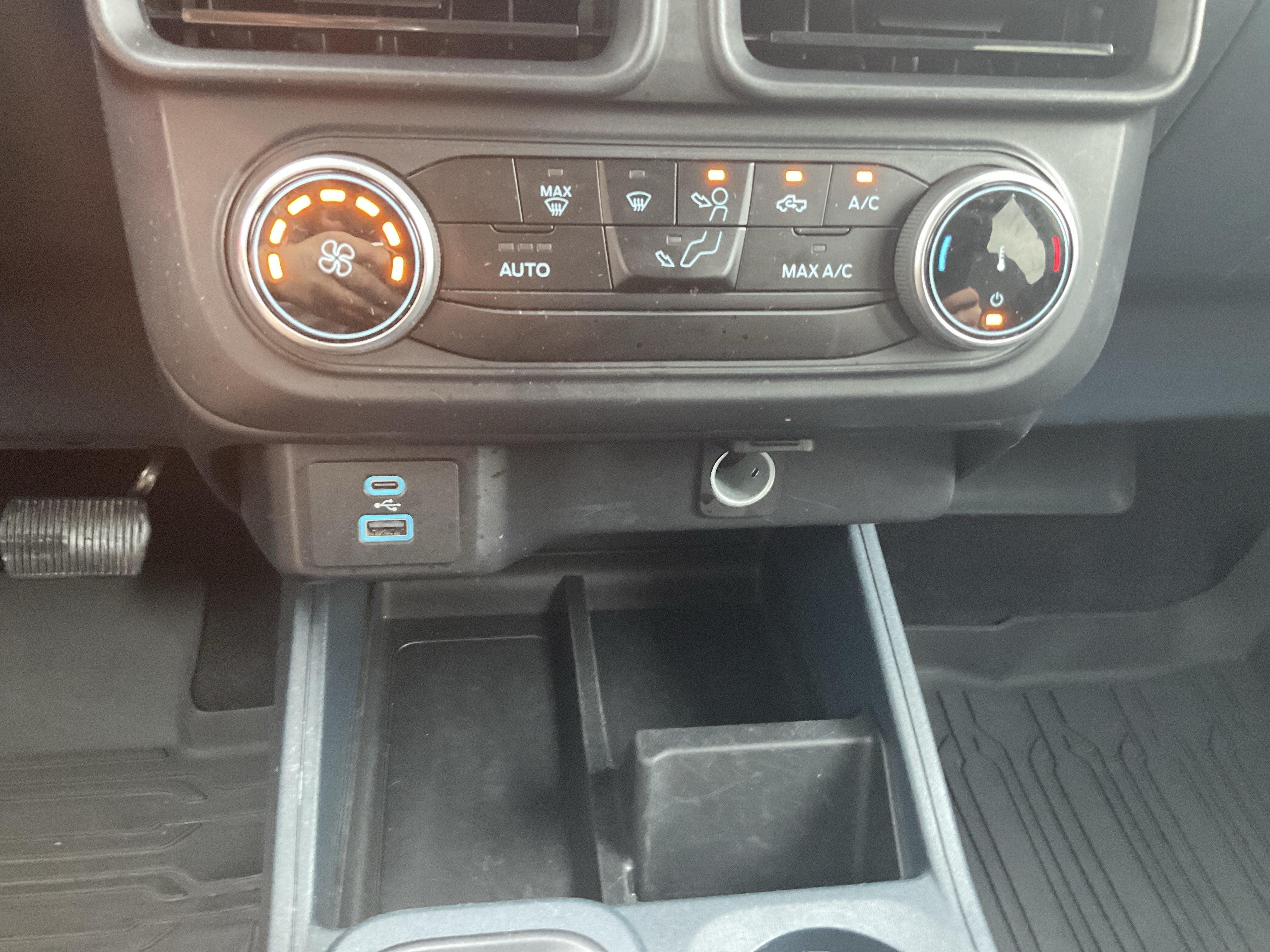 2024 Ford Maverick XL