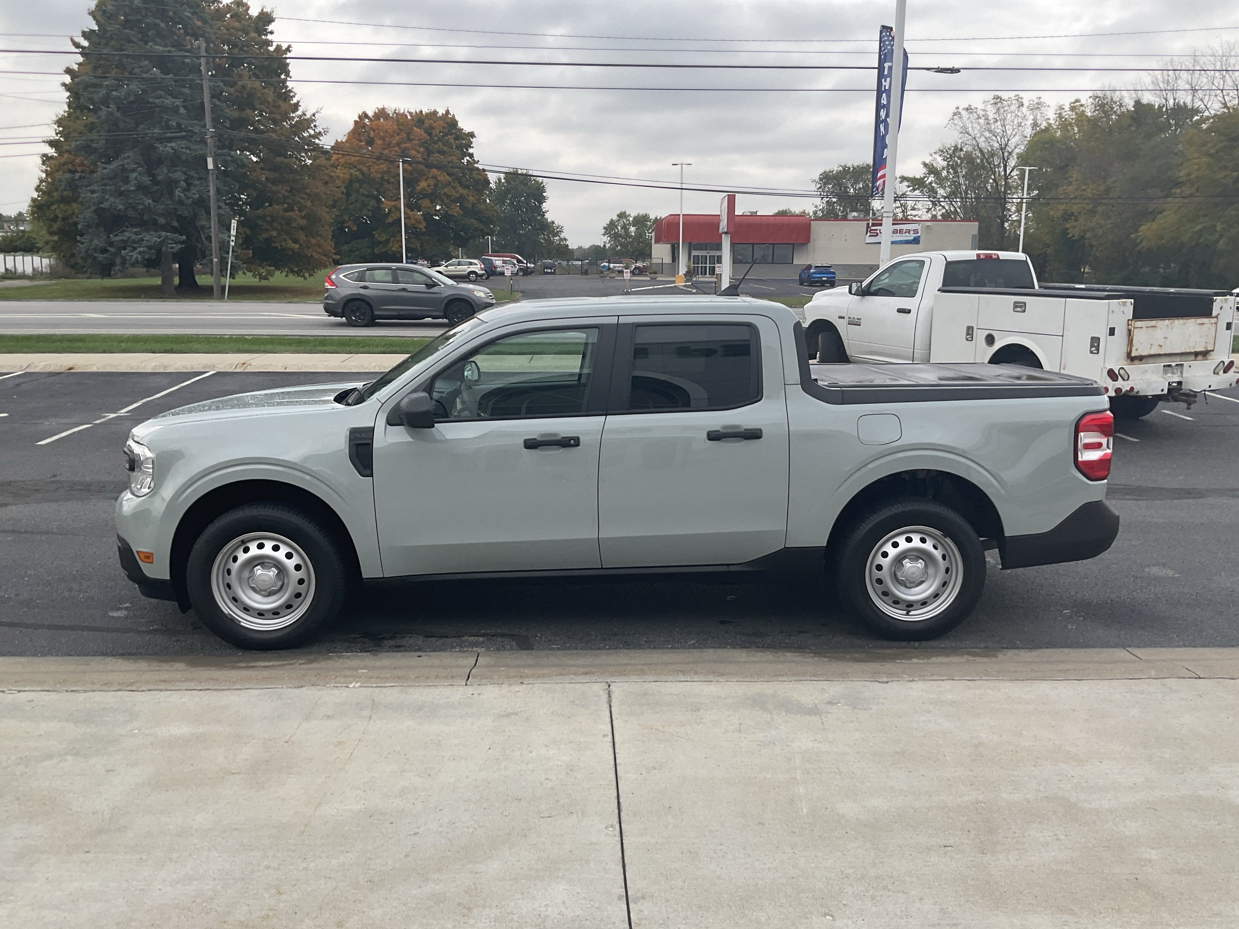 2024 Ford Maverick XL