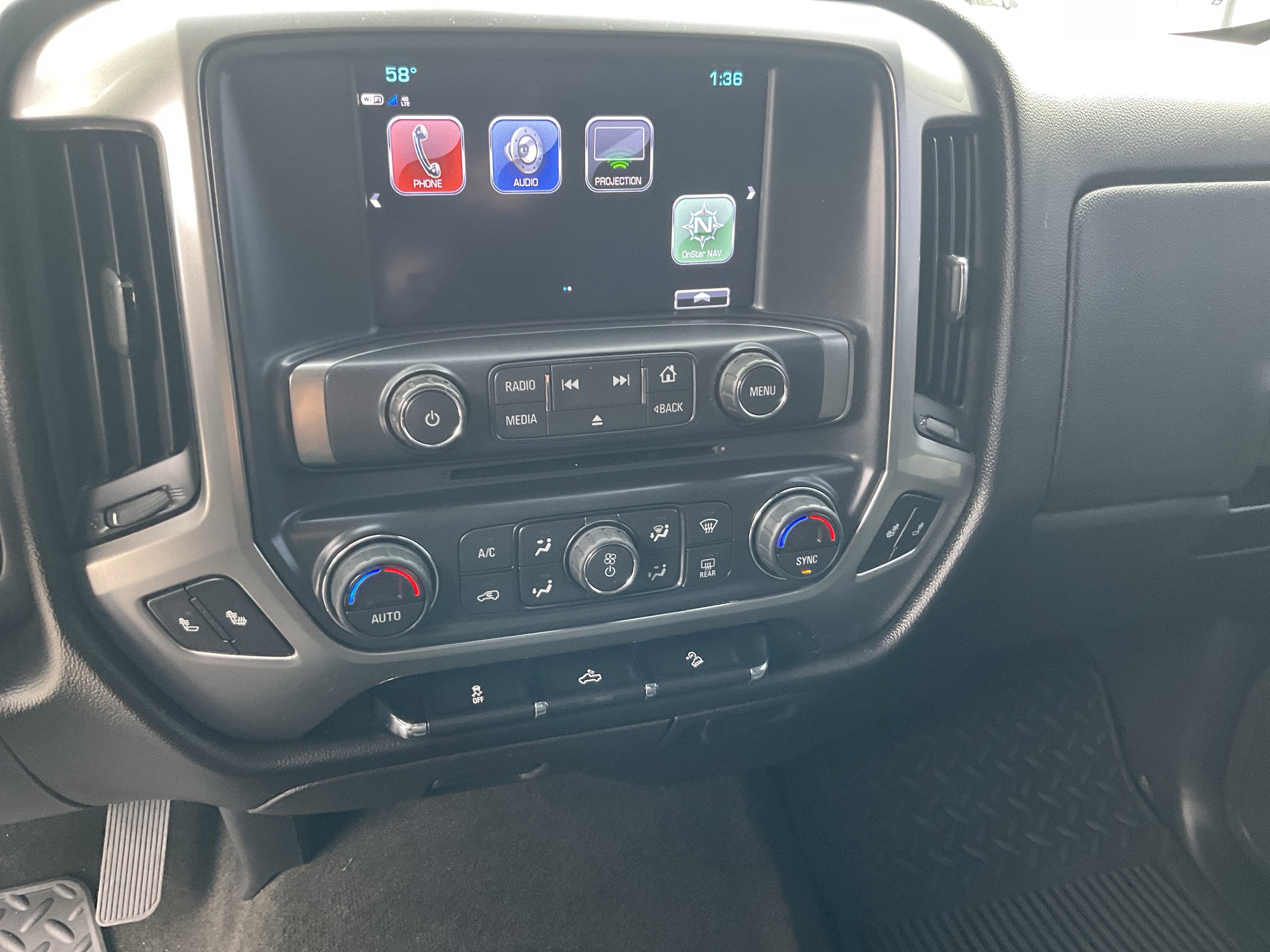 2017 Chevrolet Silverado 1500 LT LT2