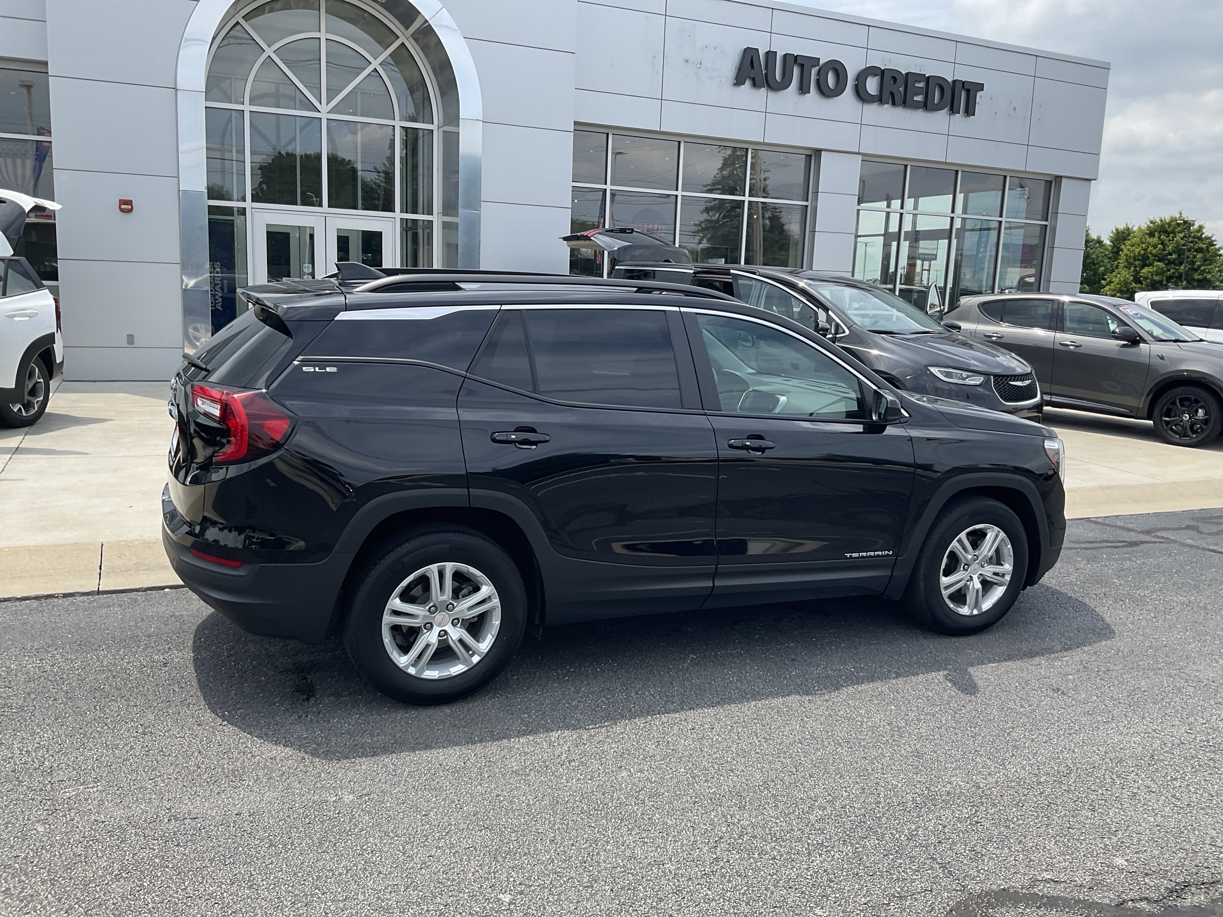2024 GMC Terrain SLE