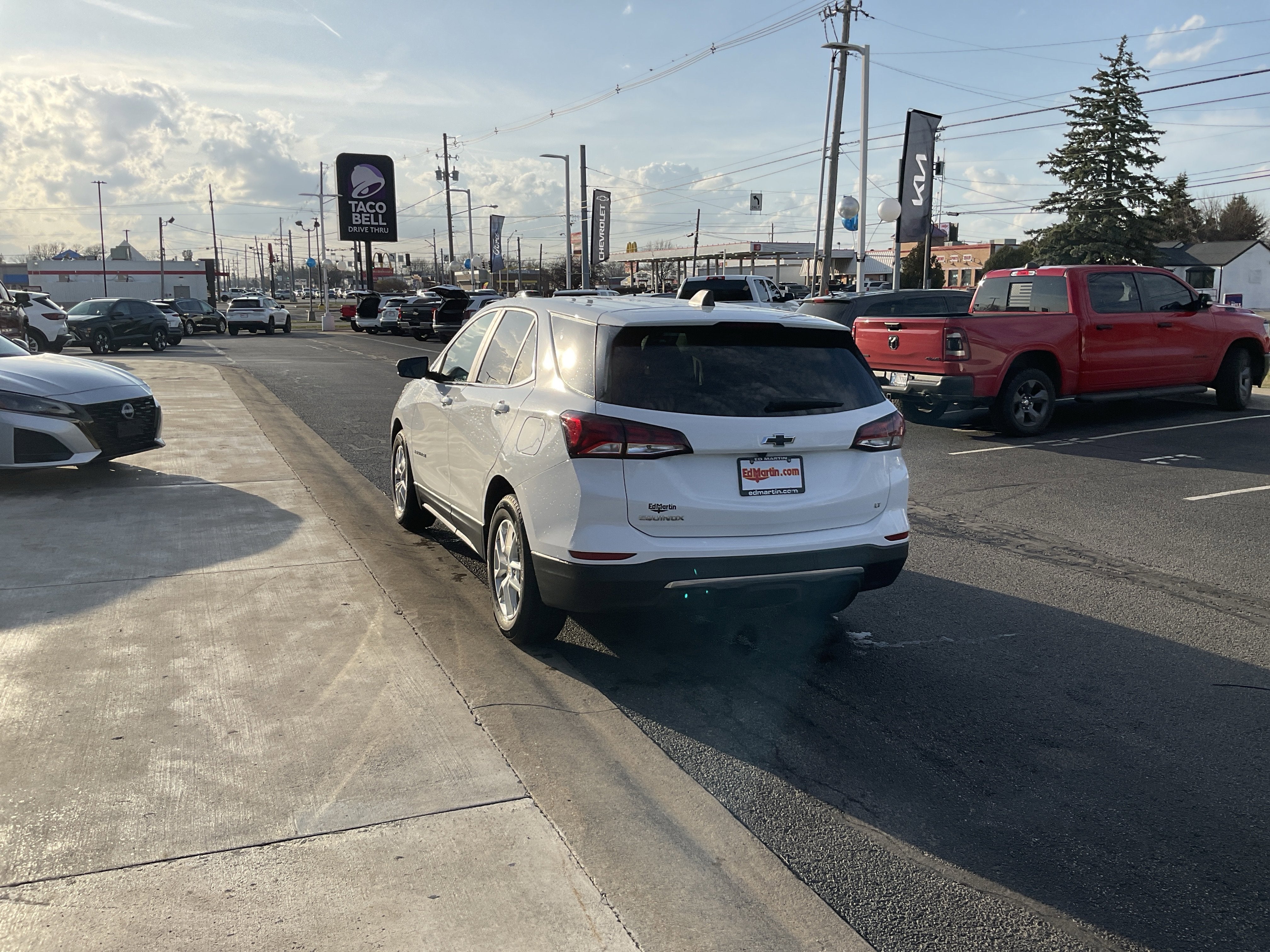 2024 Chevrolet Equinox LT