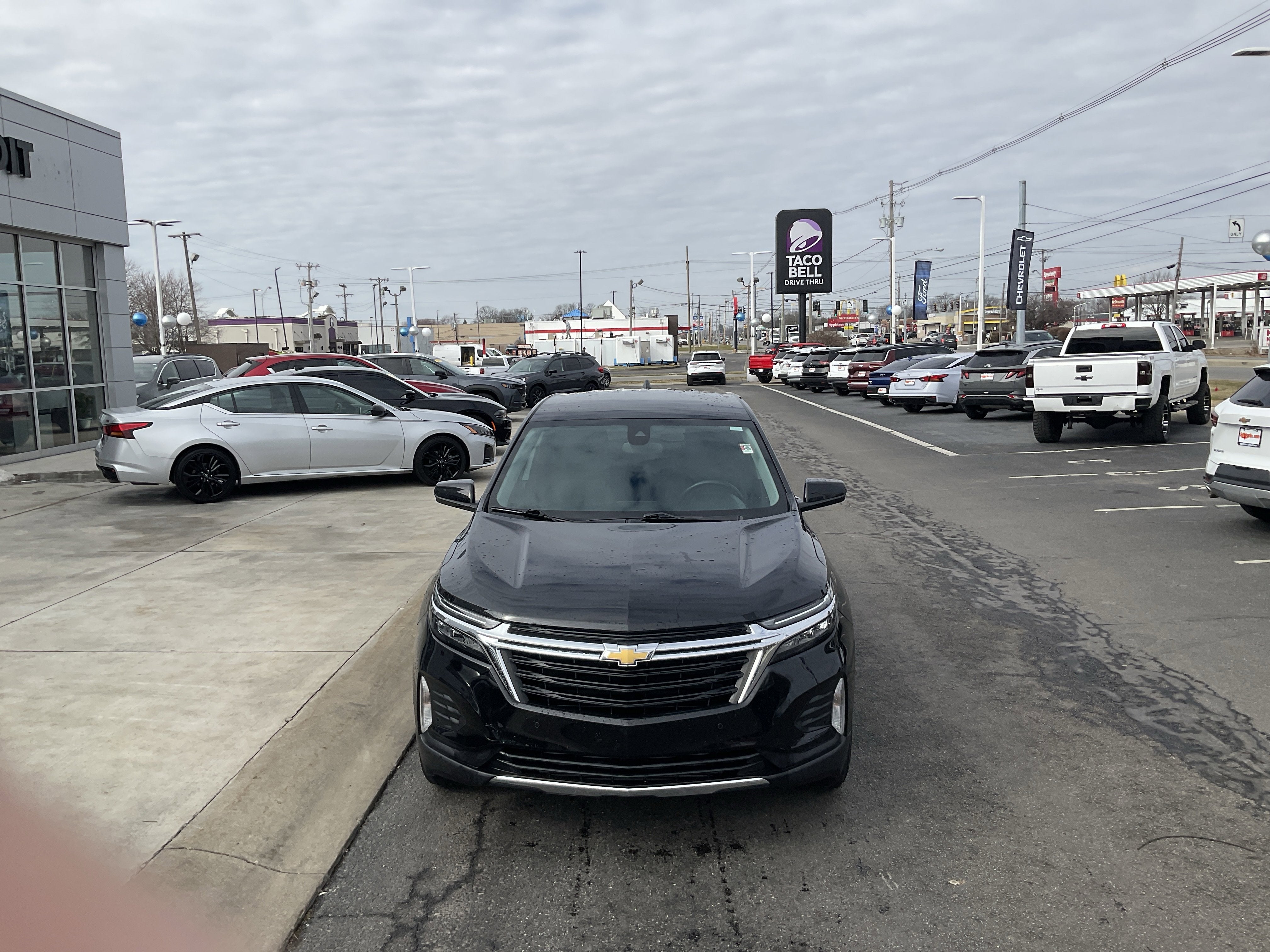 2023 Chevrolet Equinox LT