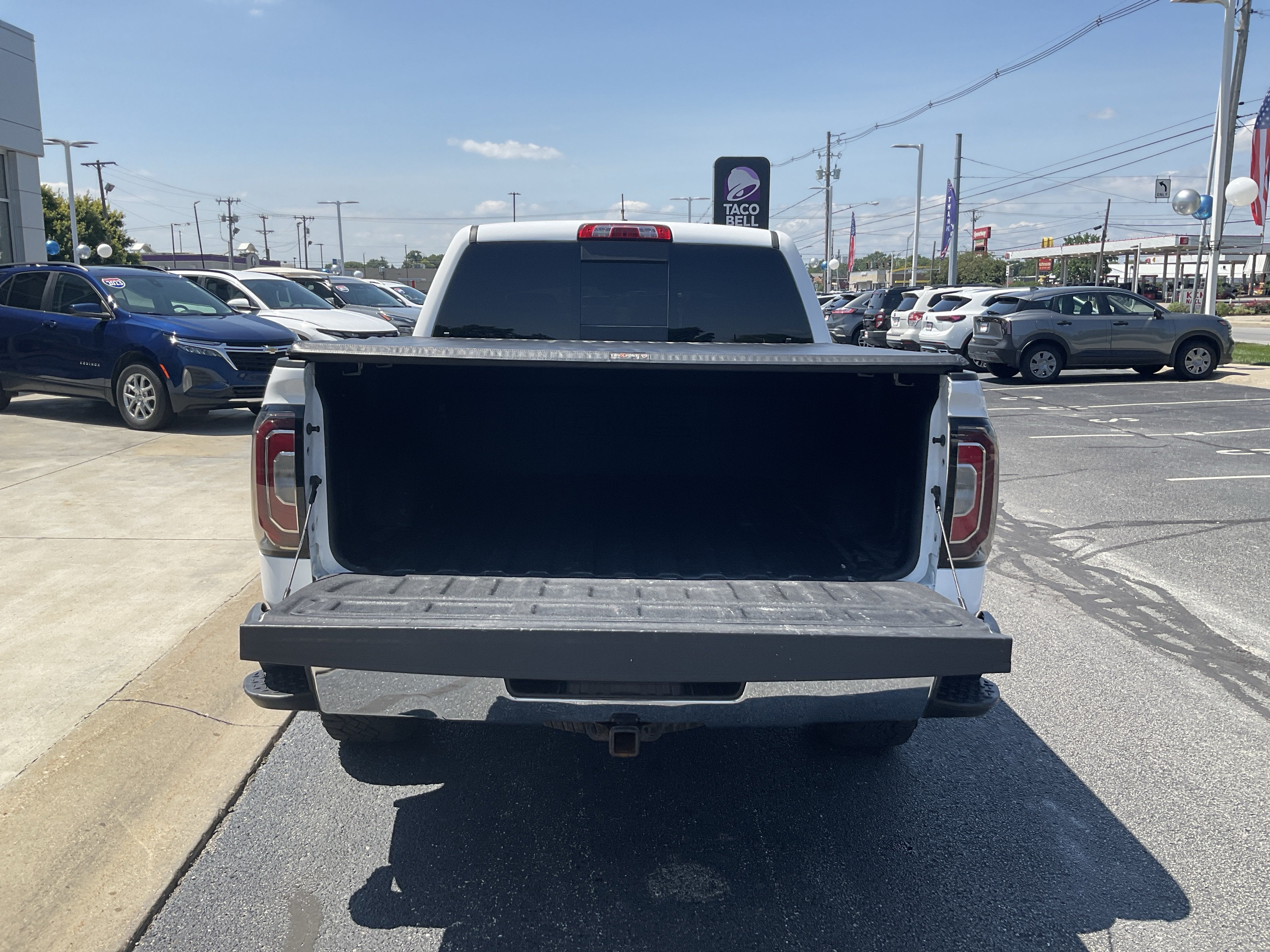 2017 GMC Sierra 1500 SLT