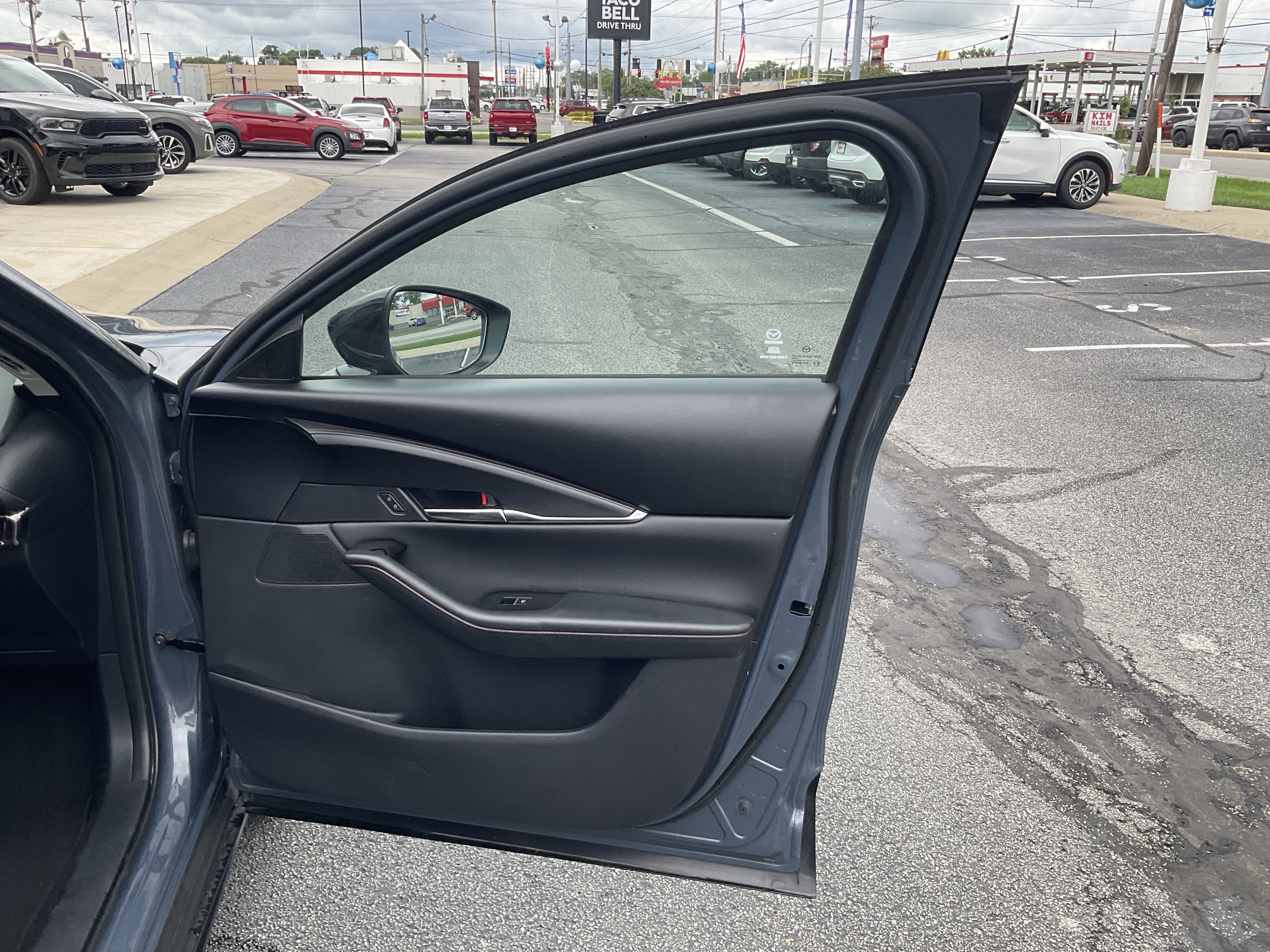 2025 Mazda Mazda CX-30 2.5 S Carbon Edition