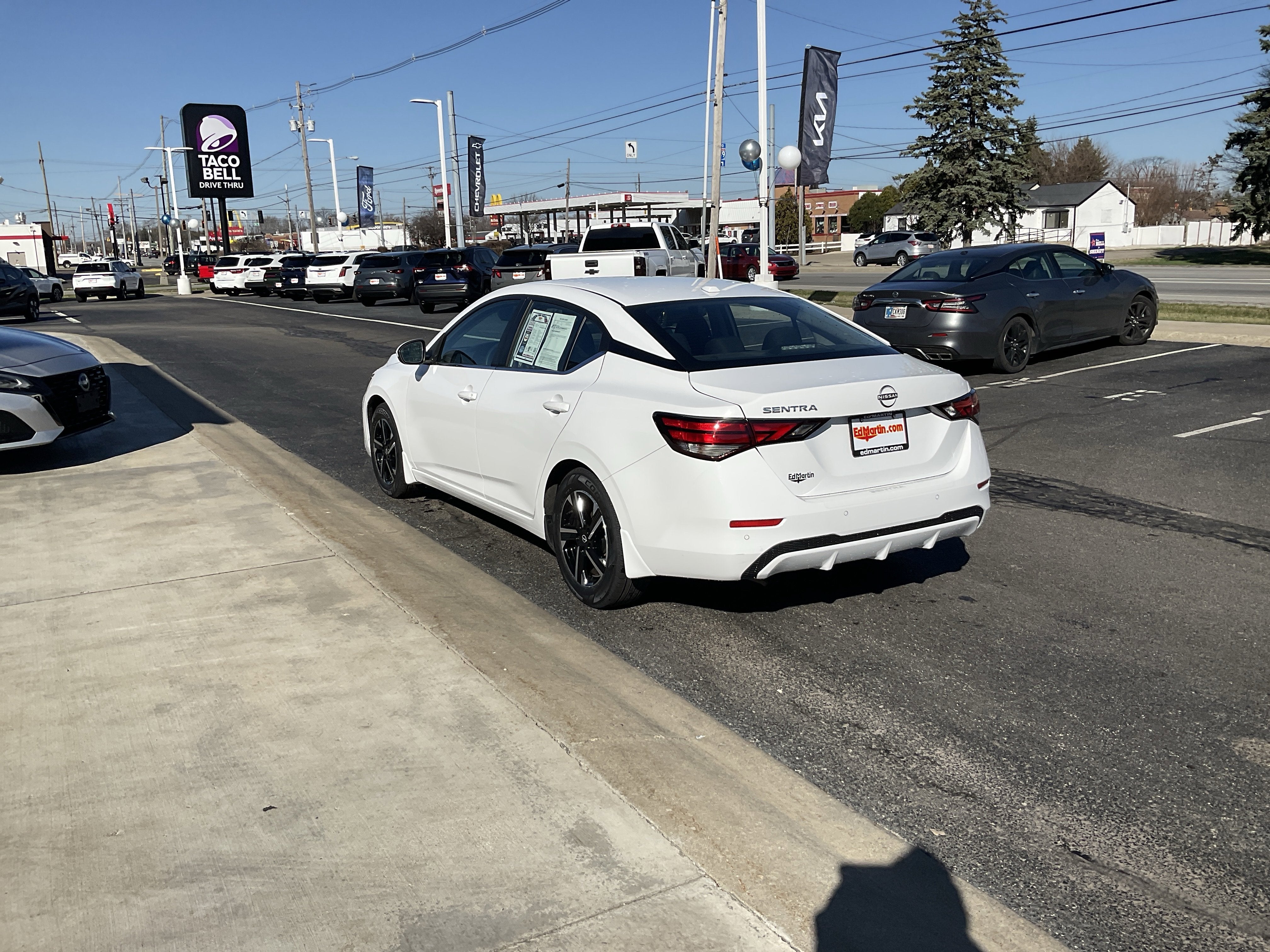 2025 Nissan Sentra SV