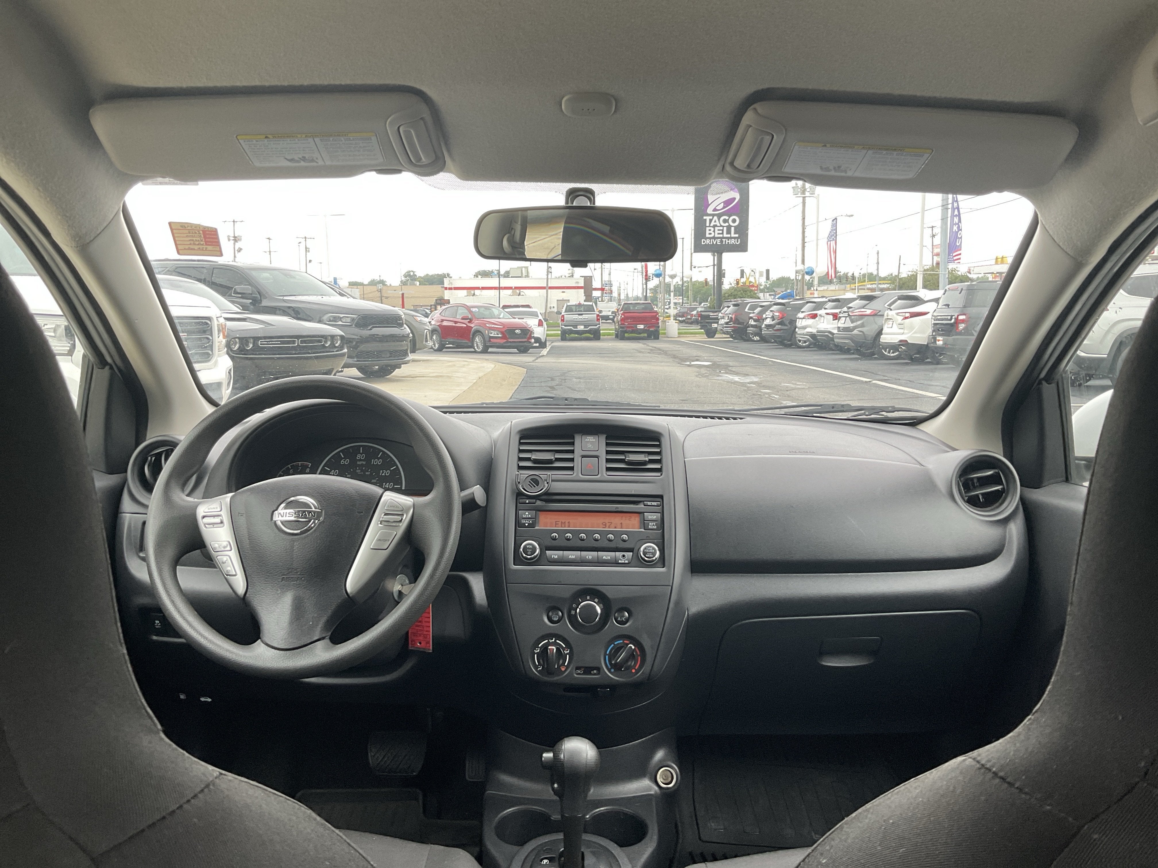 2017 Nissan Versa 1.6 S Plus