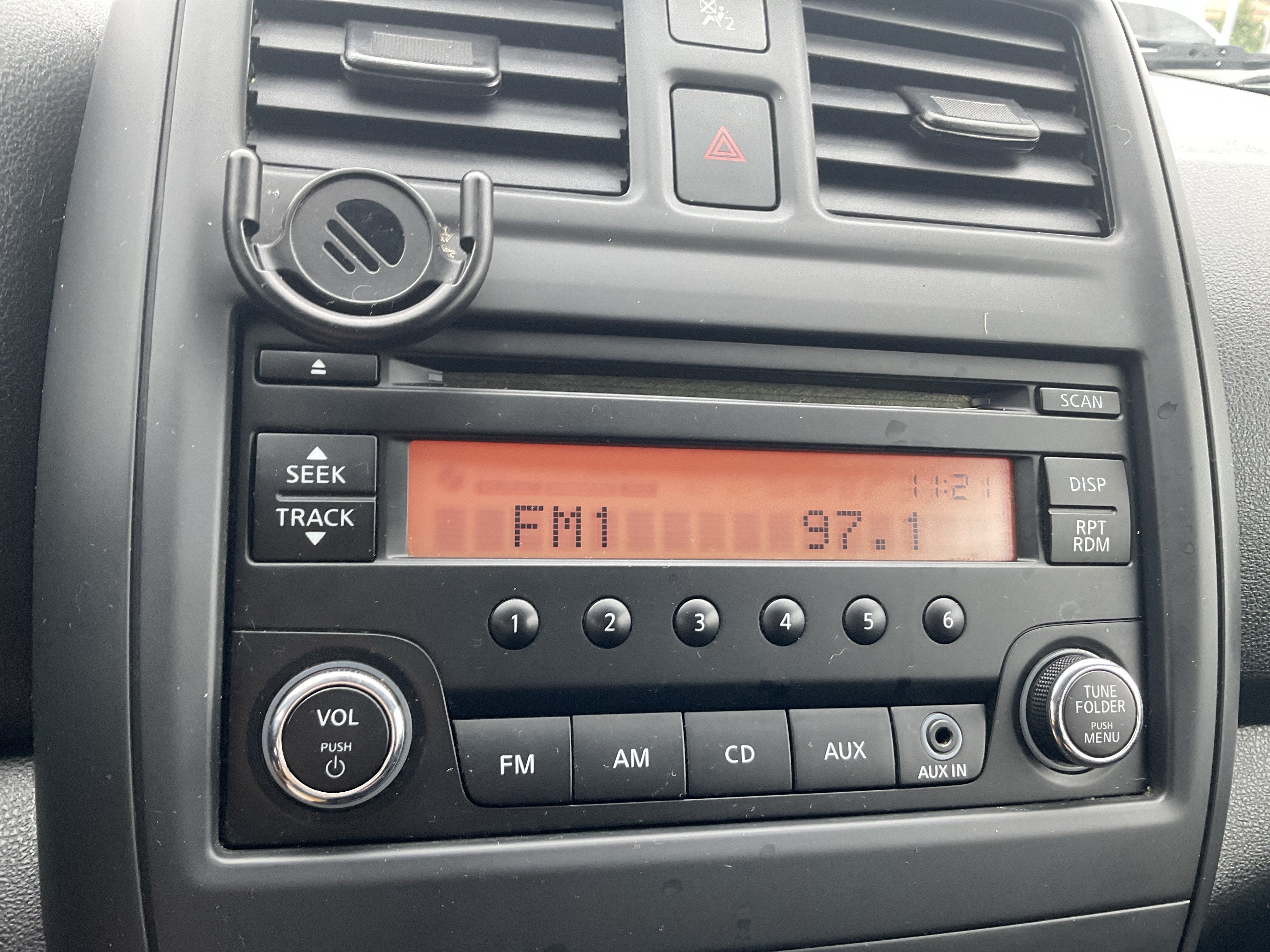 2017 Nissan Versa 1.6 S Plus