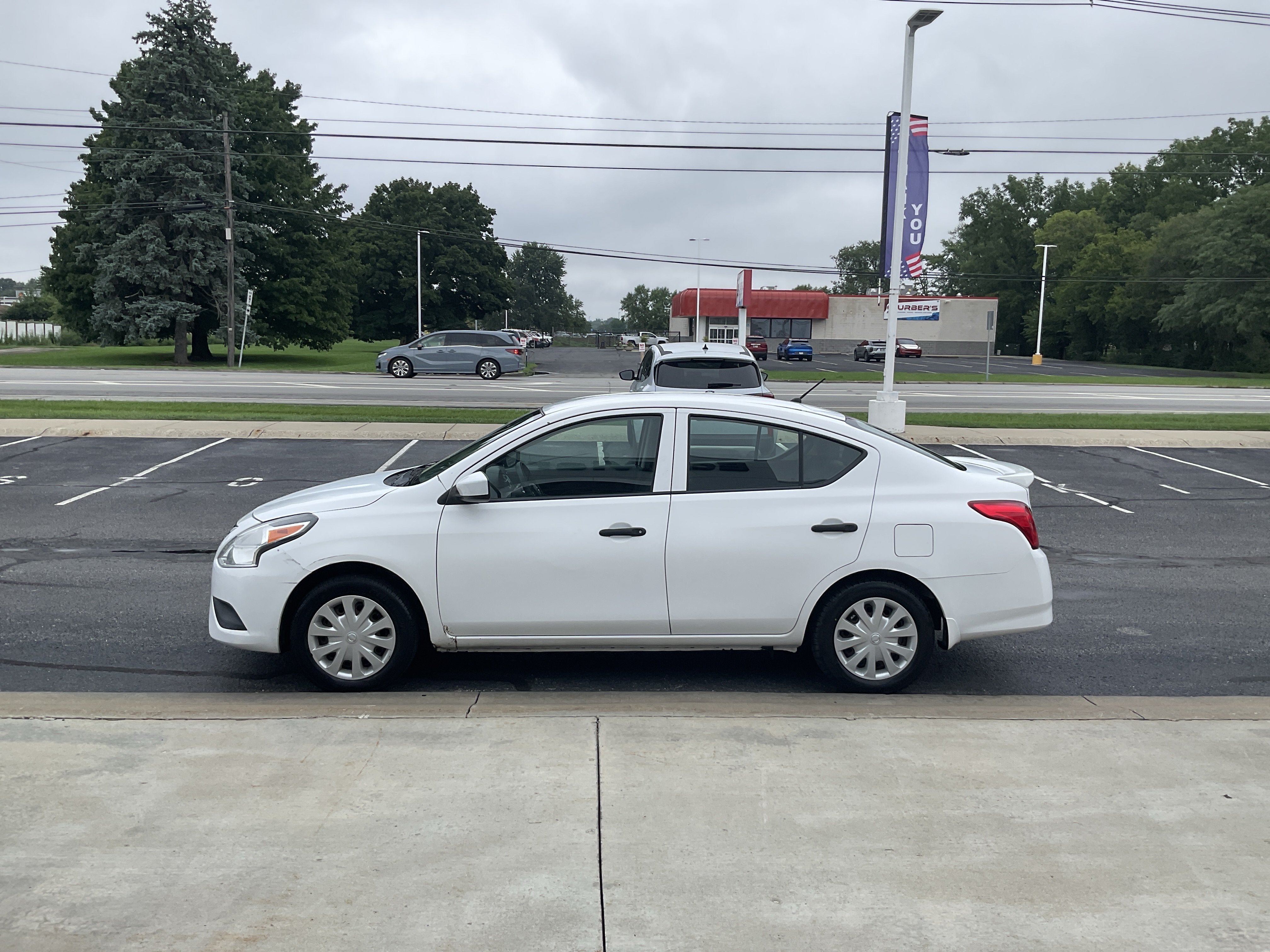 2017 Nissan Versa 1.6 S Plus