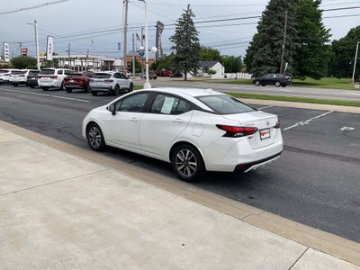 2025 Nissan Versa 1.6 SV