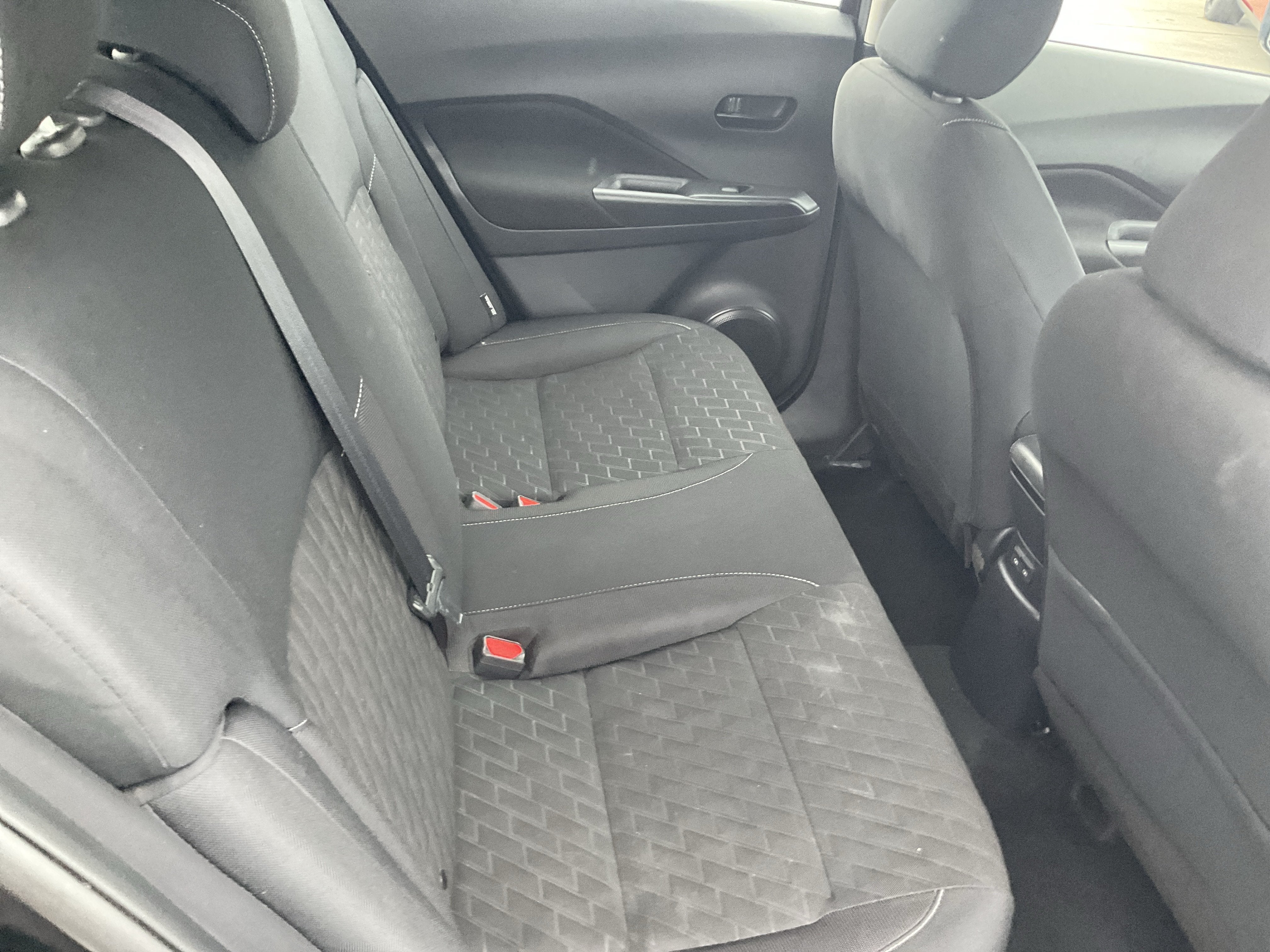 2022 Nissan Kicks S