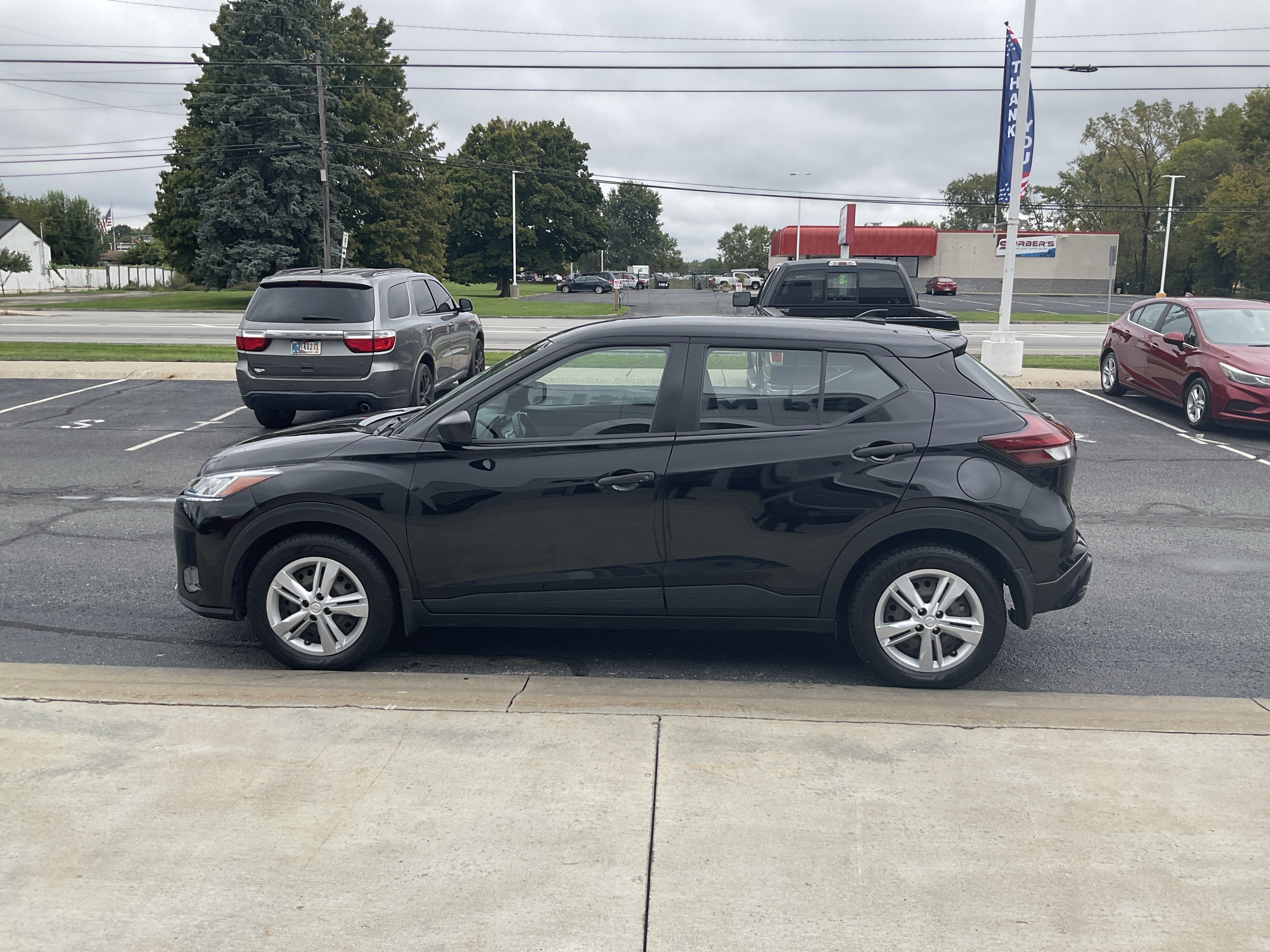 2022 Nissan Kicks S