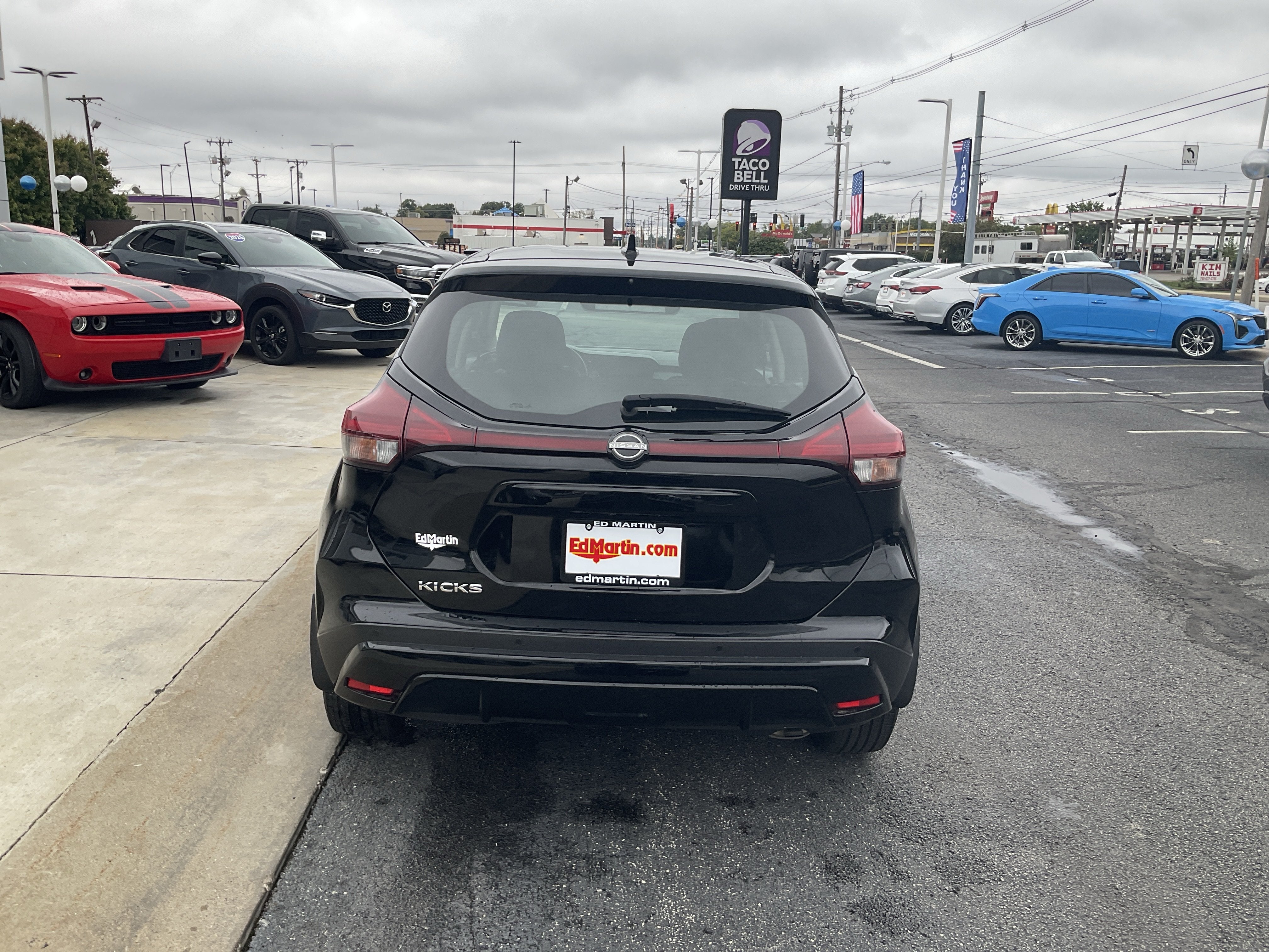 2022 Nissan Kicks S