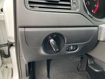 2015 Volkswagen Jetta 2.0L S