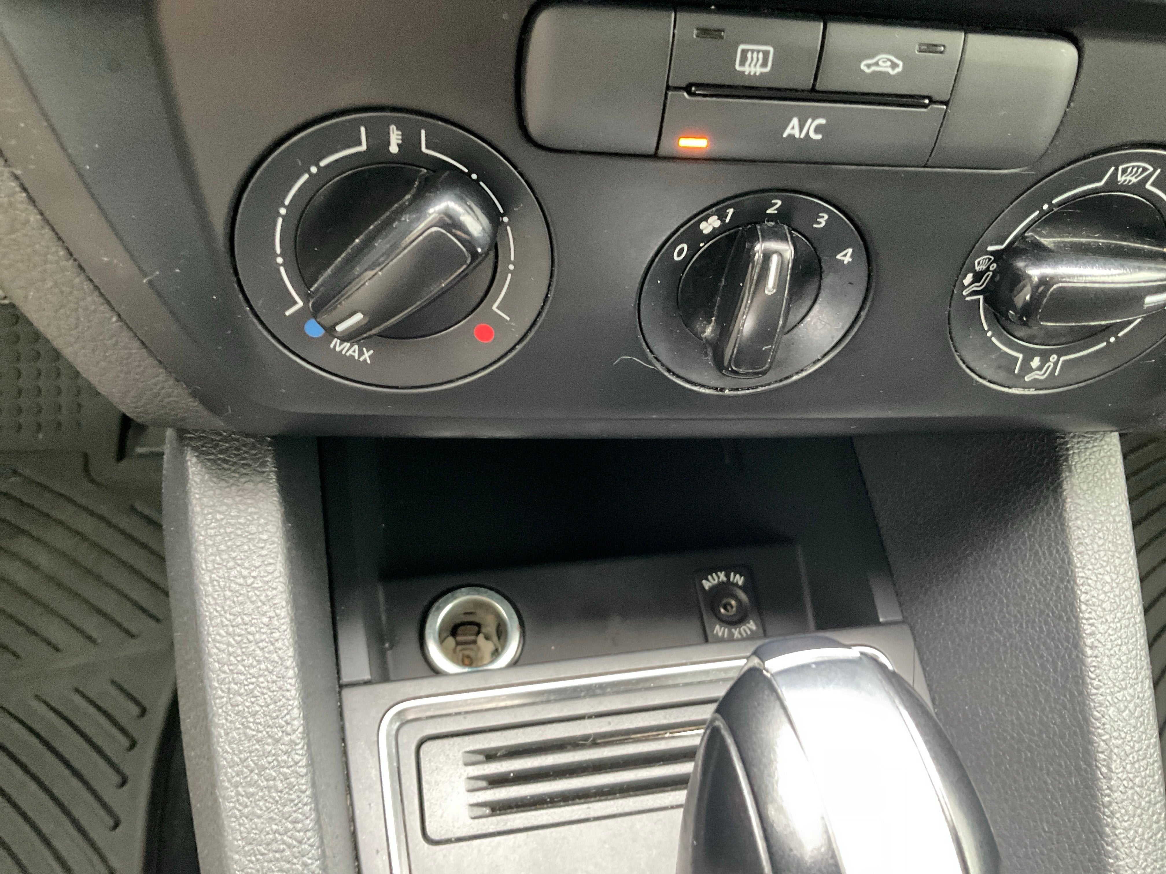 2015 Volkswagen Jetta 2.0L S