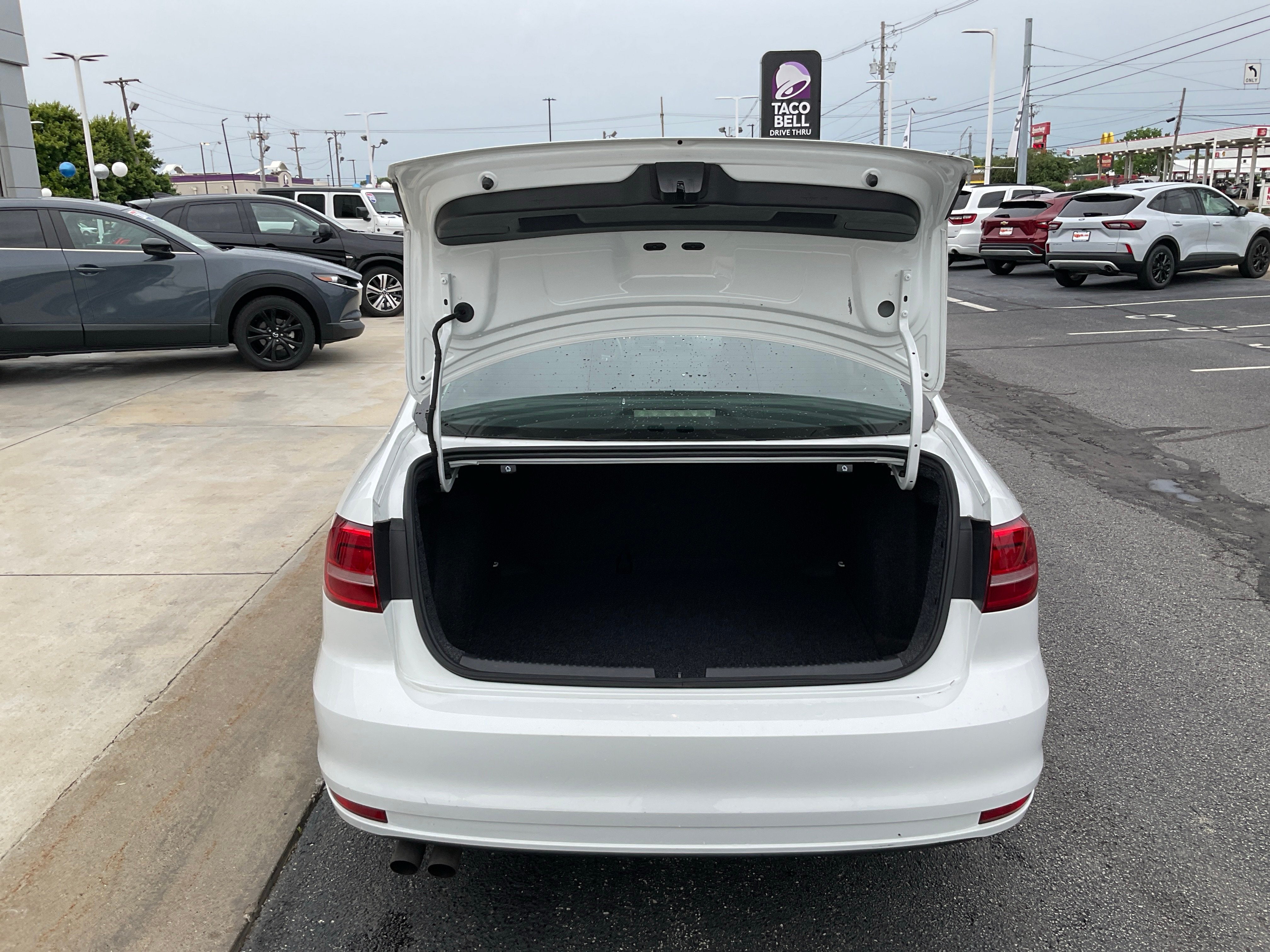 2015 Volkswagen Jetta 2.0L S