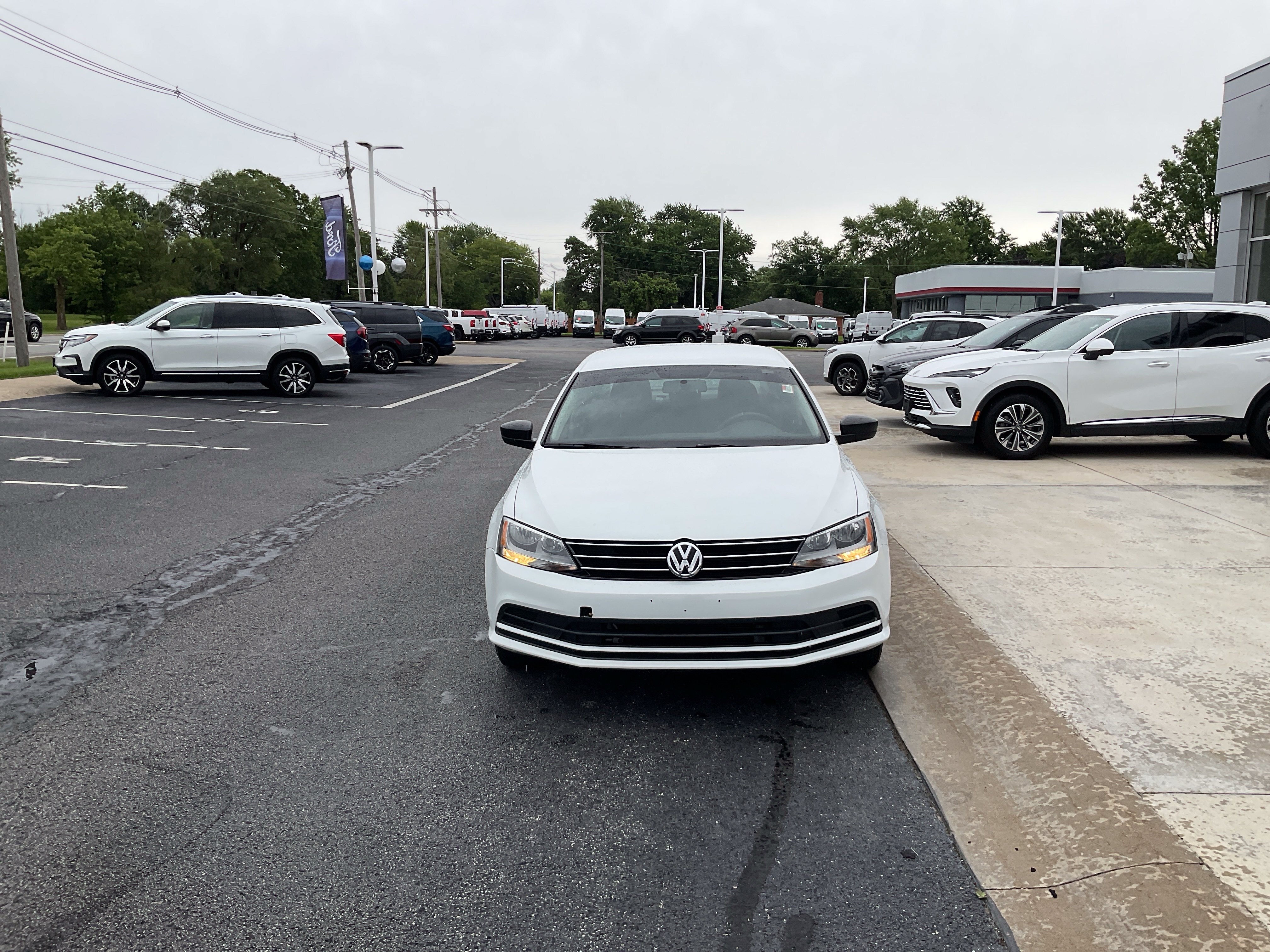 2015 Volkswagen Jetta 2.0L S