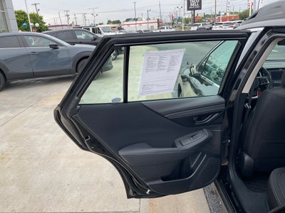 2022 Subaru Outback 2.5i