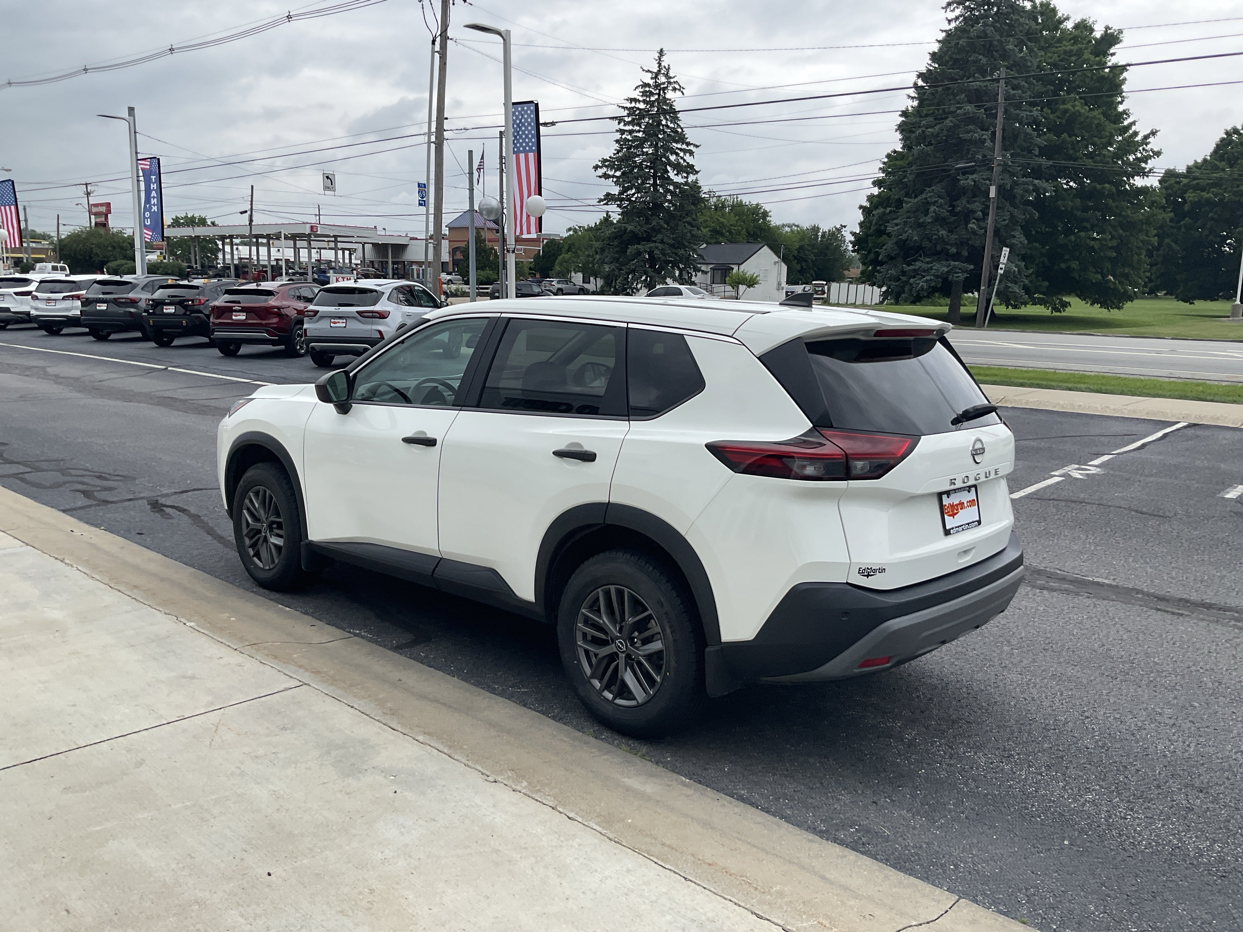 2023 Nissan Rogue S