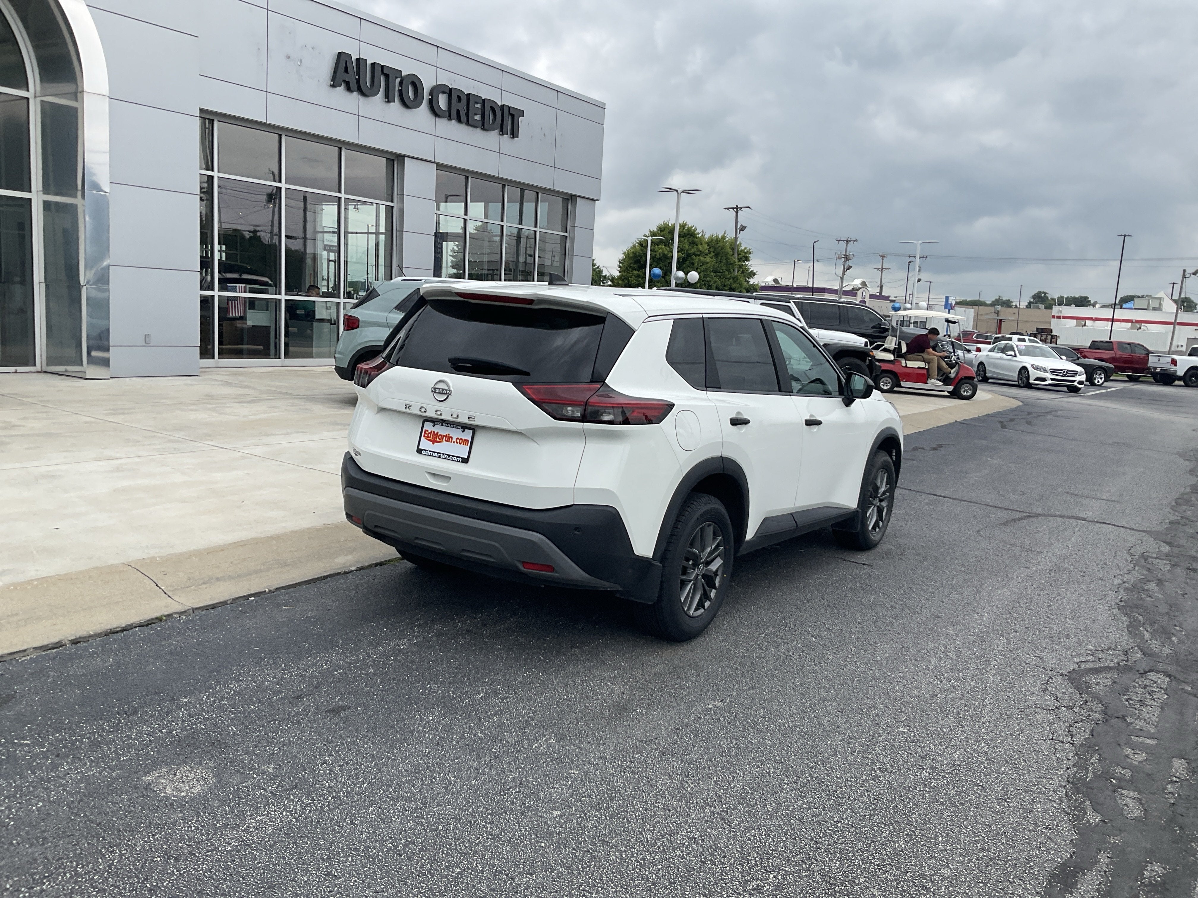 2023 Nissan Rogue S