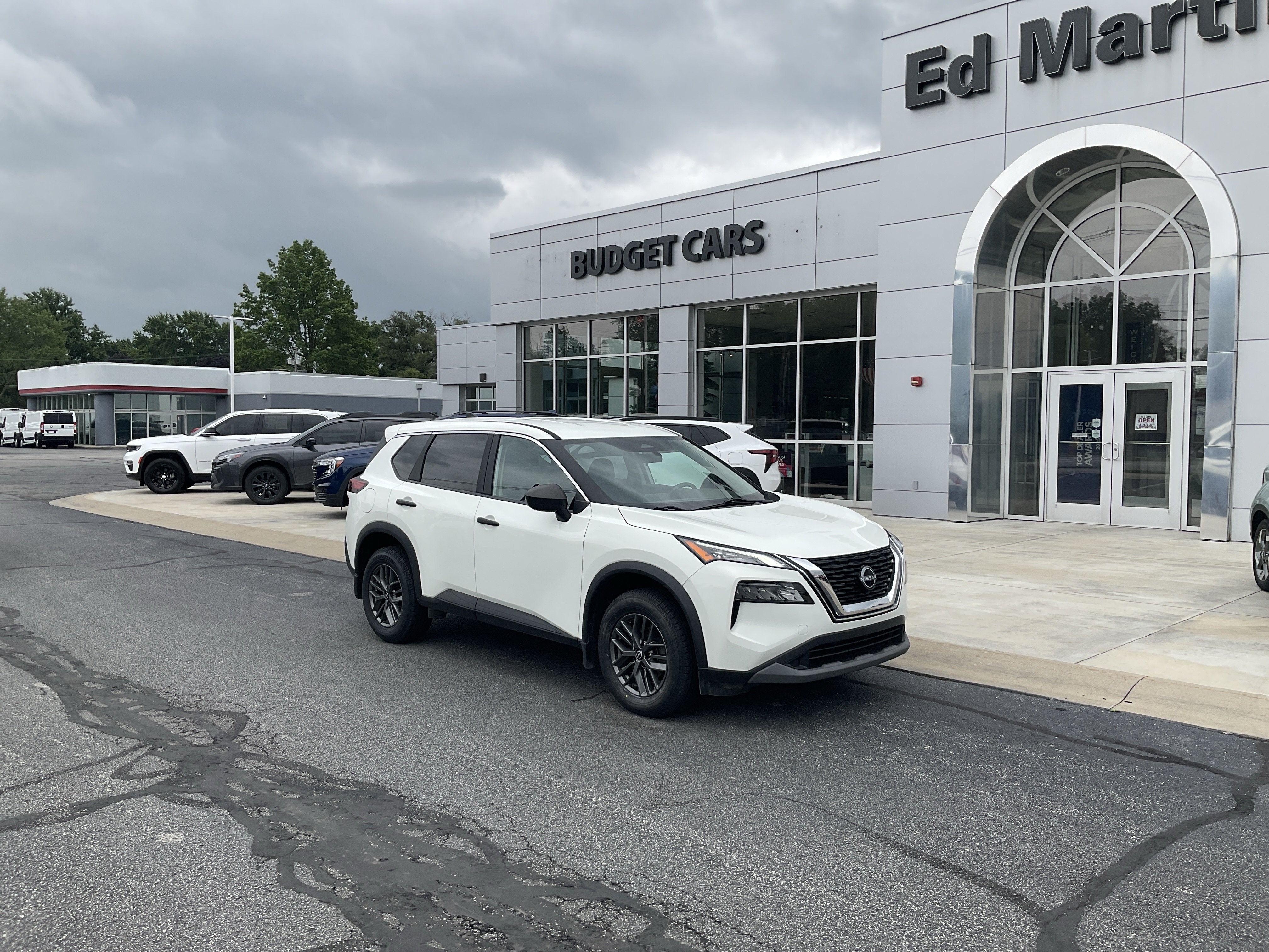 2023 Nissan Rogue S