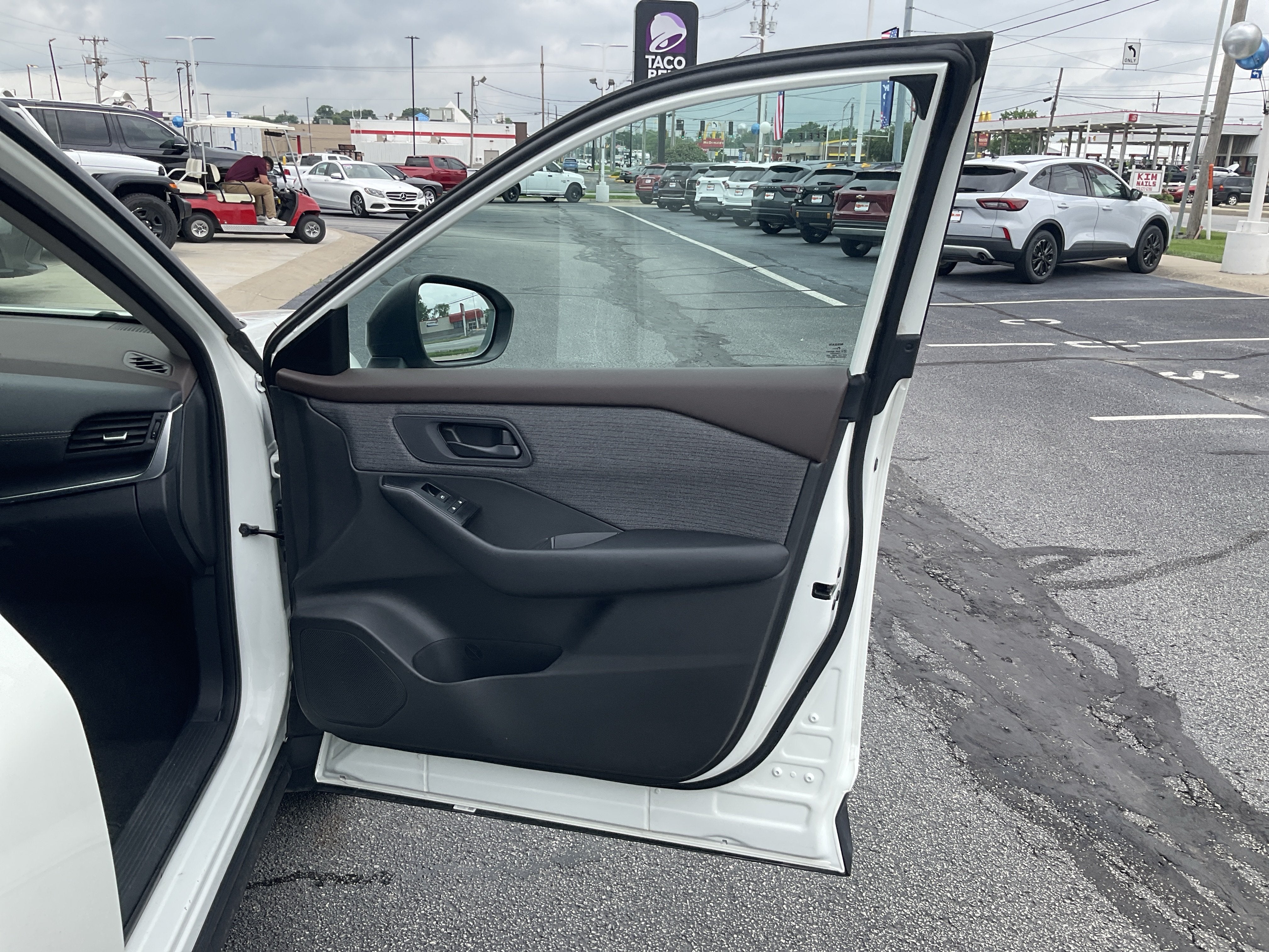 2023 Nissan Rogue S