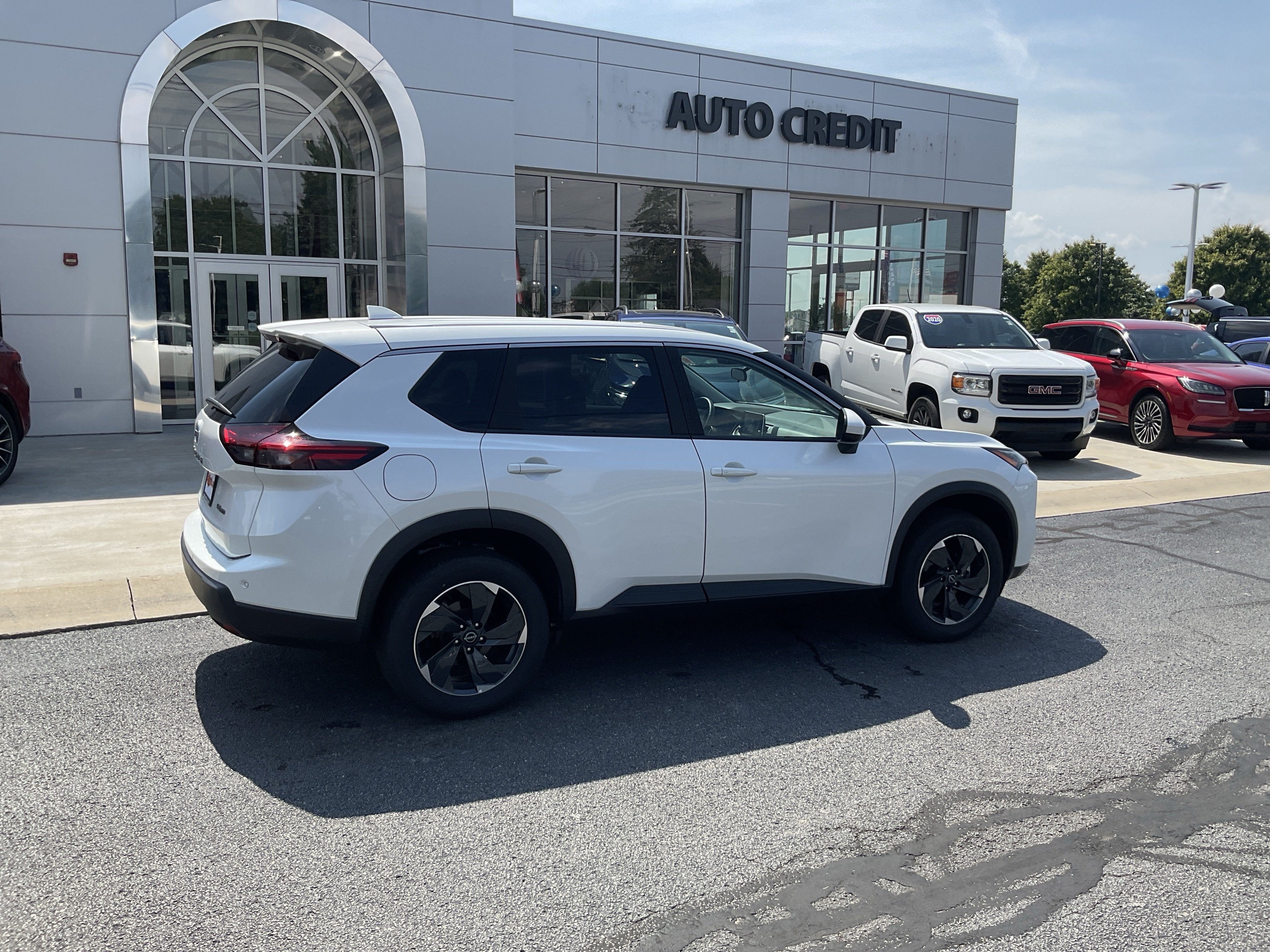 2024 Nissan Rogue SV