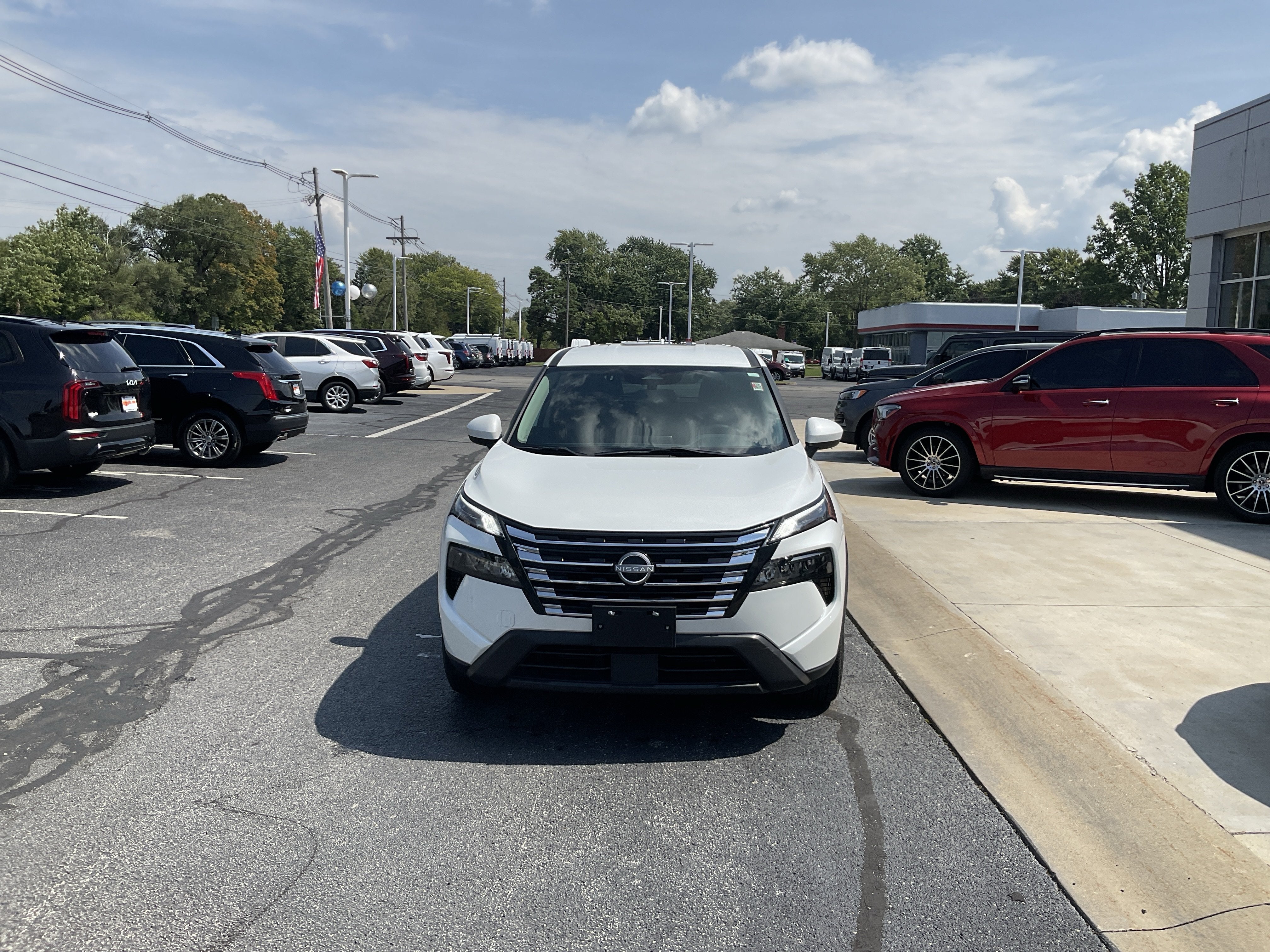 2024 Nissan Rogue SV