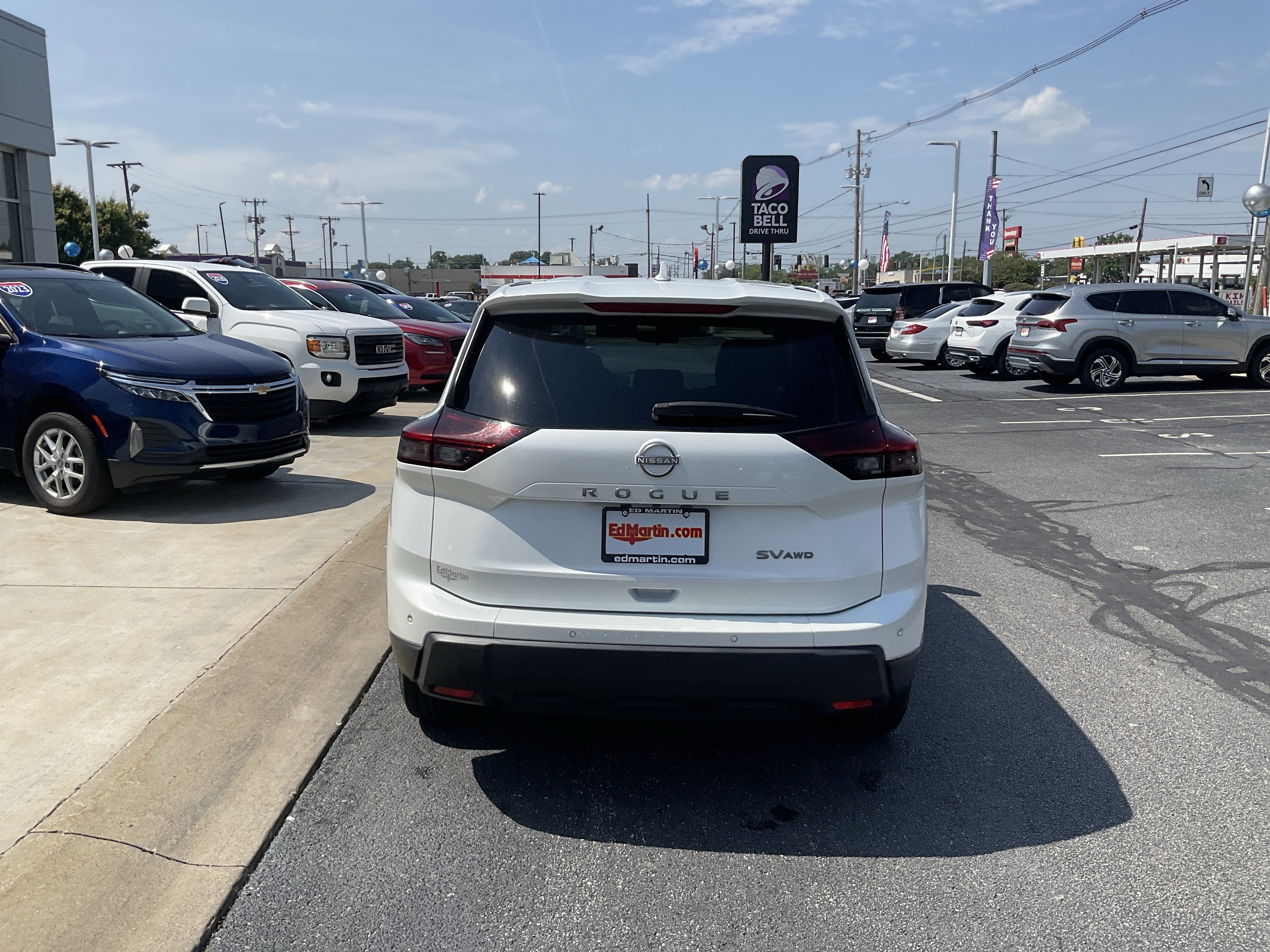 2024 Nissan Rogue SV