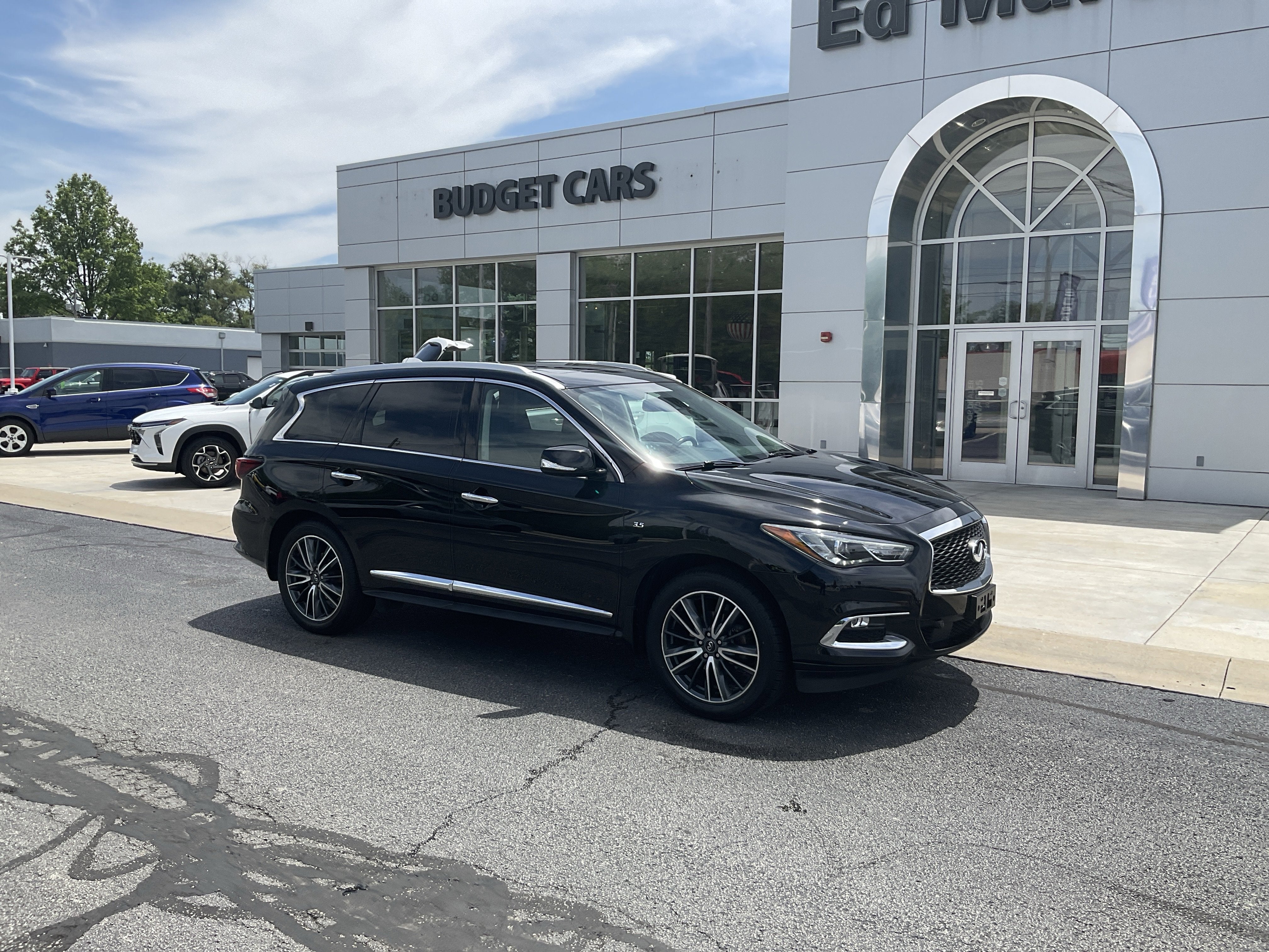 2020 INFINITI QX60 LUXE
